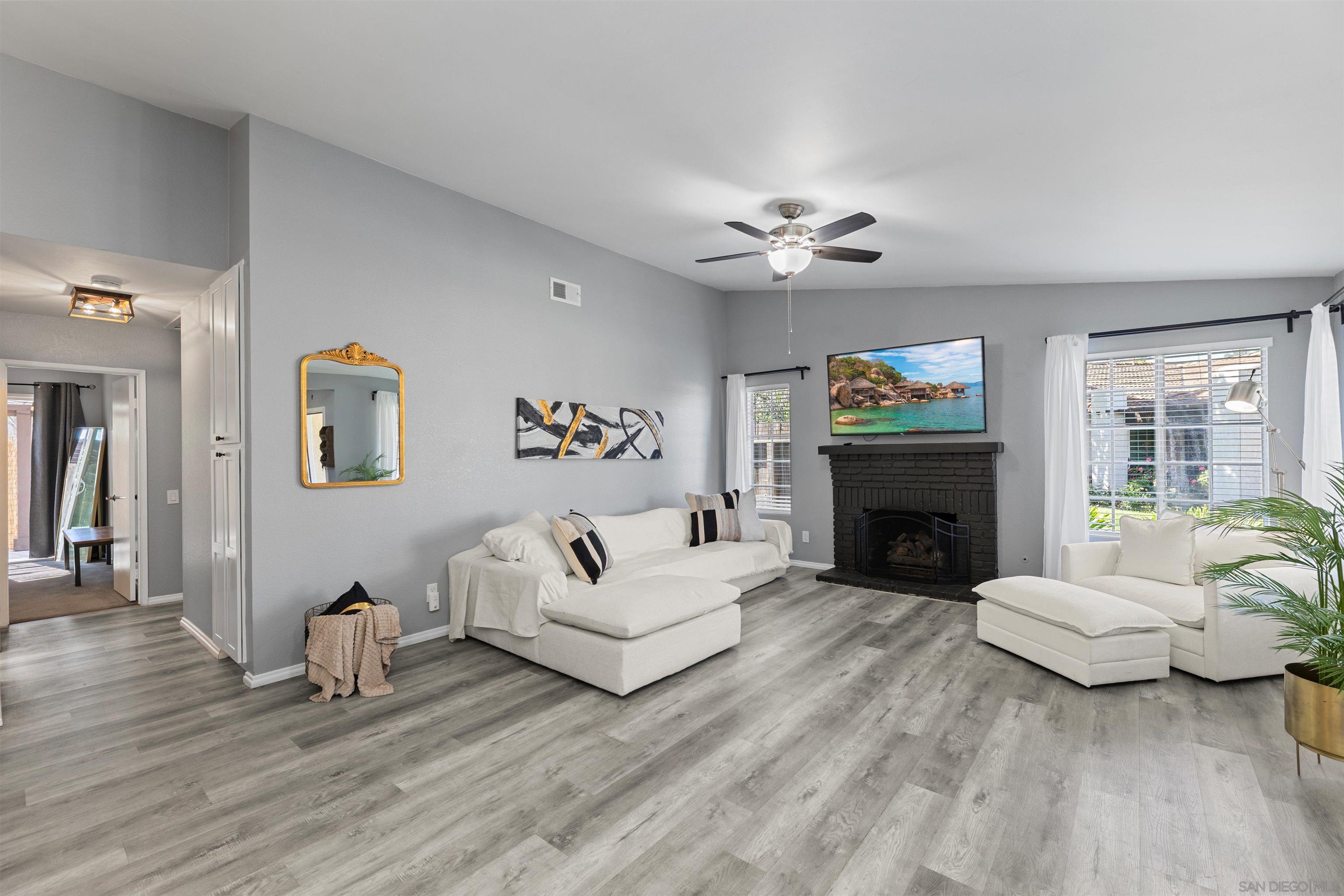 Detail Gallery Image 11 of 38 For 2407  Teaberry Glen, Escondido,  CA 92027 - 3 Beds | 2 Baths