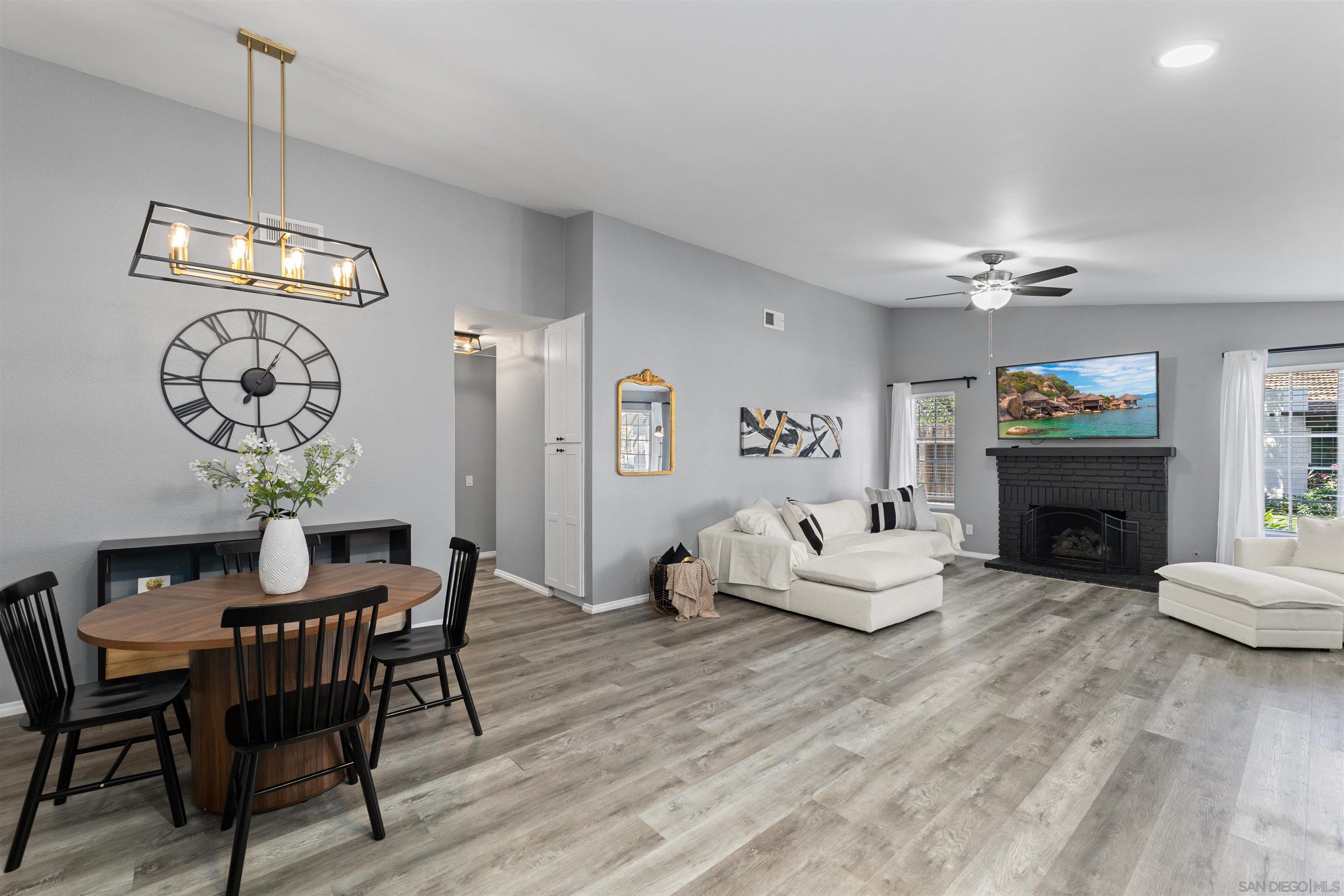 Detail Gallery Image 12 of 38 For 2407  Teaberry Glen, Escondido,  CA 92027 - 3 Beds | 2 Baths