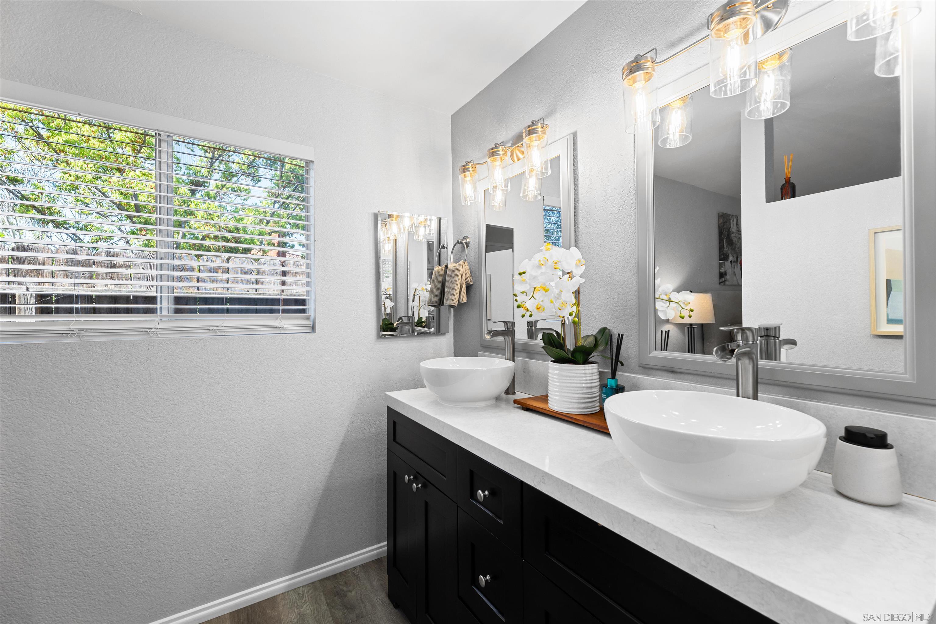 Detail Gallery Image 23 of 38 For 2407  Teaberry Glen, Escondido,  CA 92027 - 3 Beds | 2 Baths