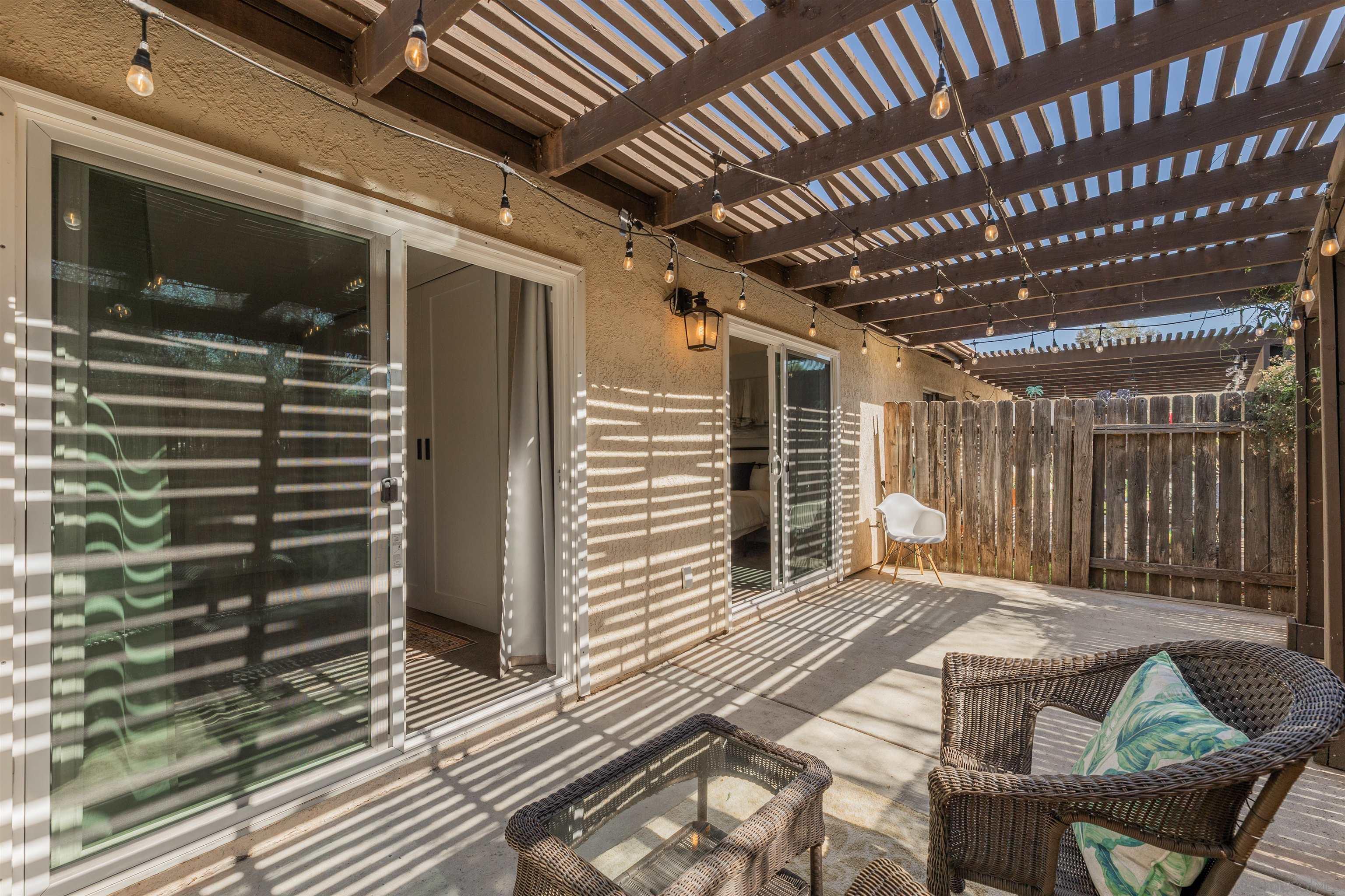 Detail Gallery Image 34 of 38 For 2407  Teaberry Glen, Escondido,  CA 92027 - 3 Beds | 2 Baths