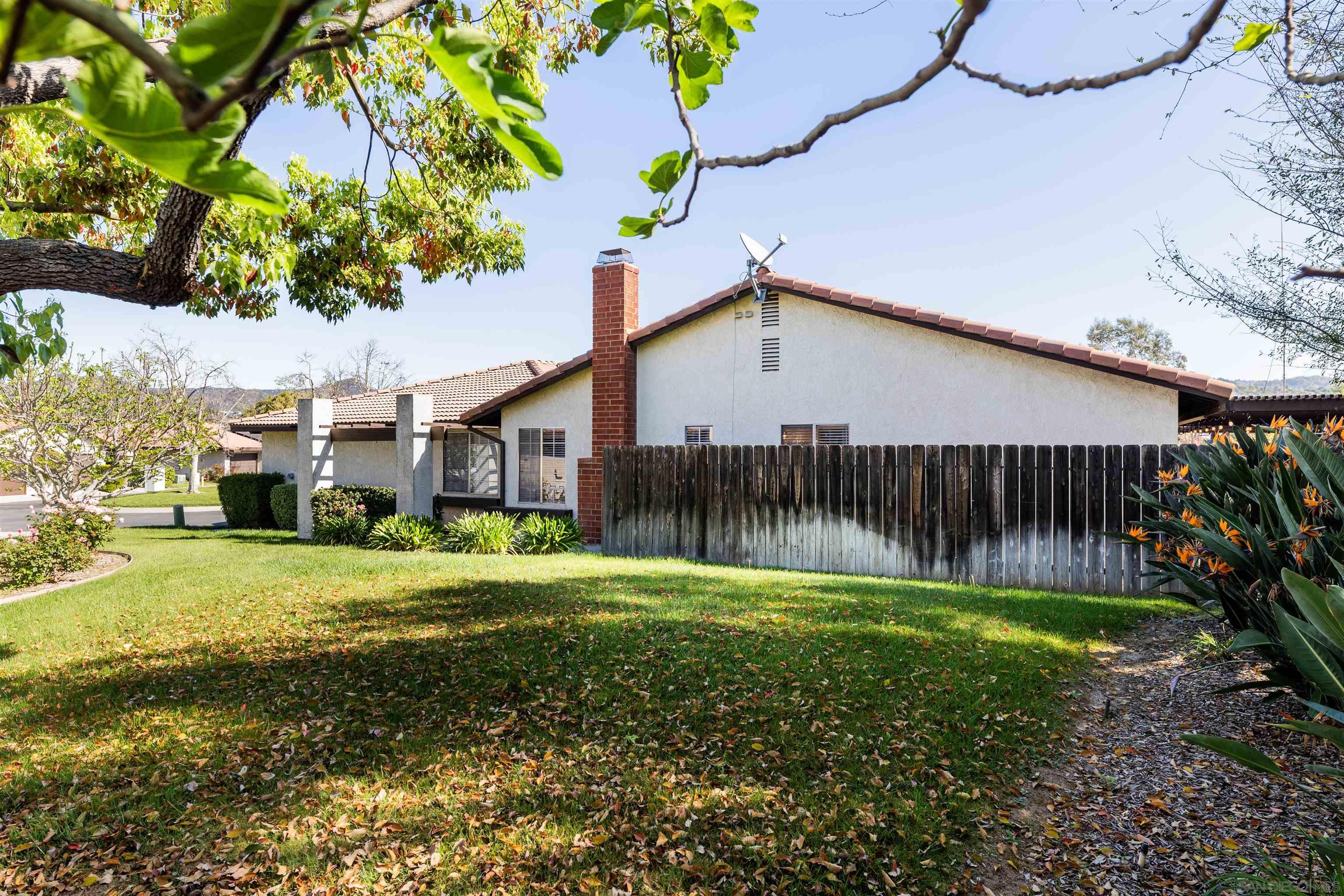 Detail Gallery Image 38 of 38 For 2407  Teaberry Glen, Escondido,  CA 92027 - 3 Beds | 2 Baths