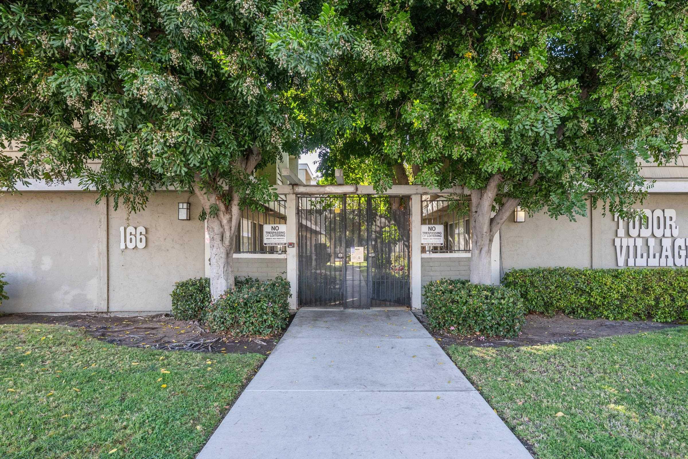 Detail Gallery Image 16 of 50 For 166 N 1st St.  #23,  El Cajon,  CA 92021 - 2 Beds | 1/1 Baths