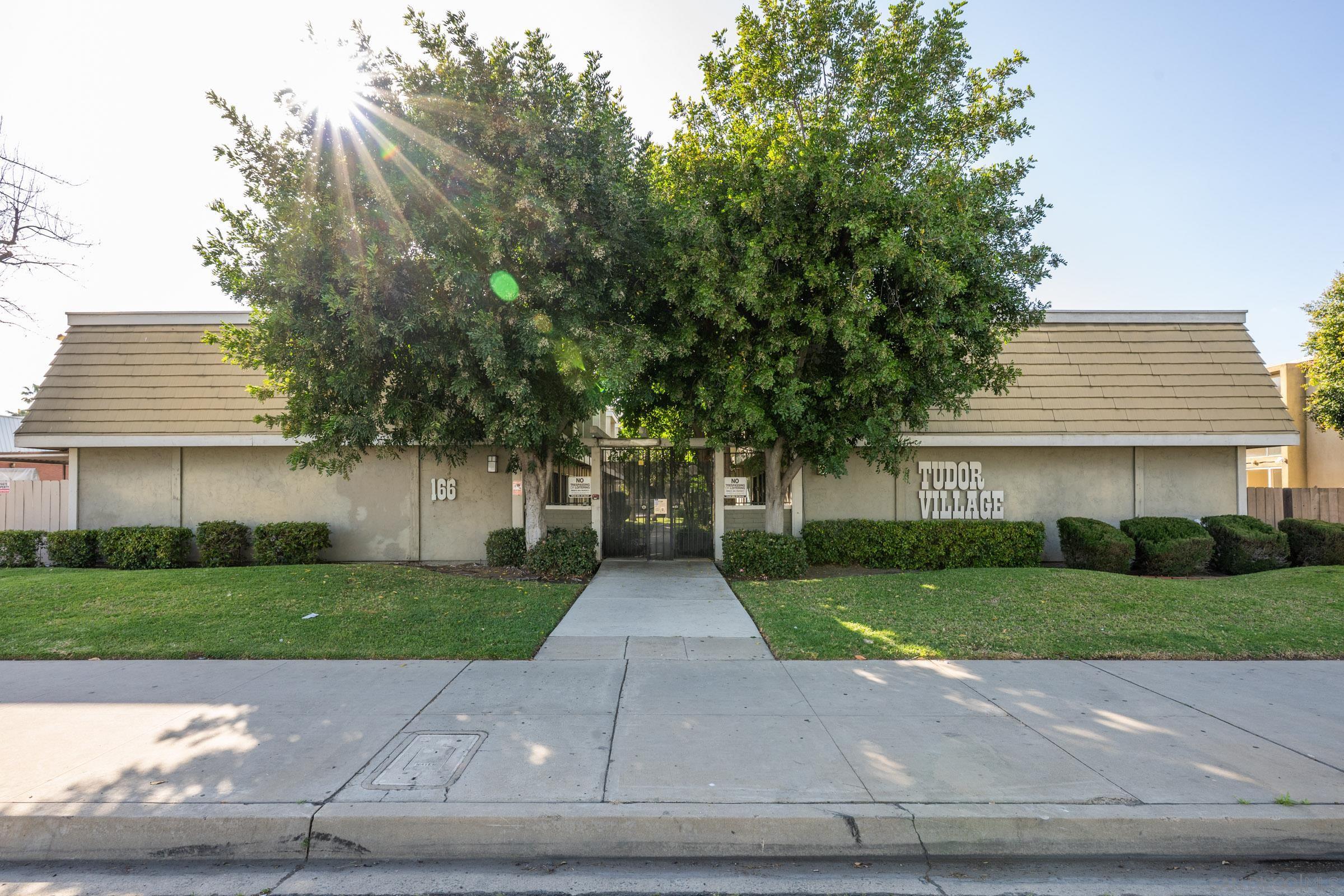 Detail Gallery Image 18 of 50 For 166 N 1st St.  #23,  El Cajon,  CA 92021 - 2 Beds | 1/1 Baths