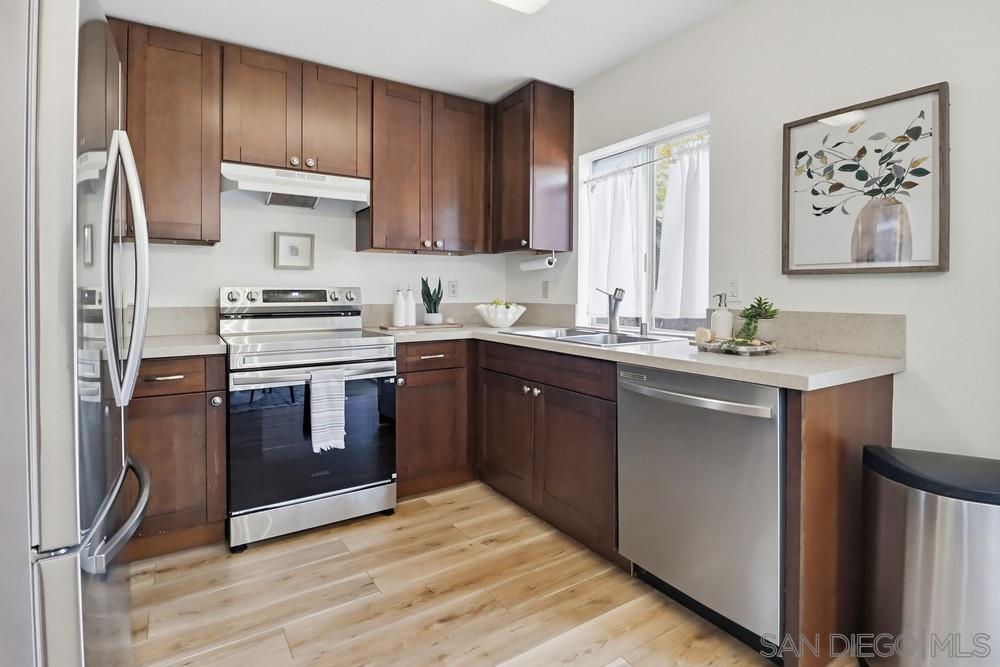 Detail Gallery Image 6 of 30 For 10606  Magnolia, Santee,  CA 92071 - 3 Beds | 1/1 Baths