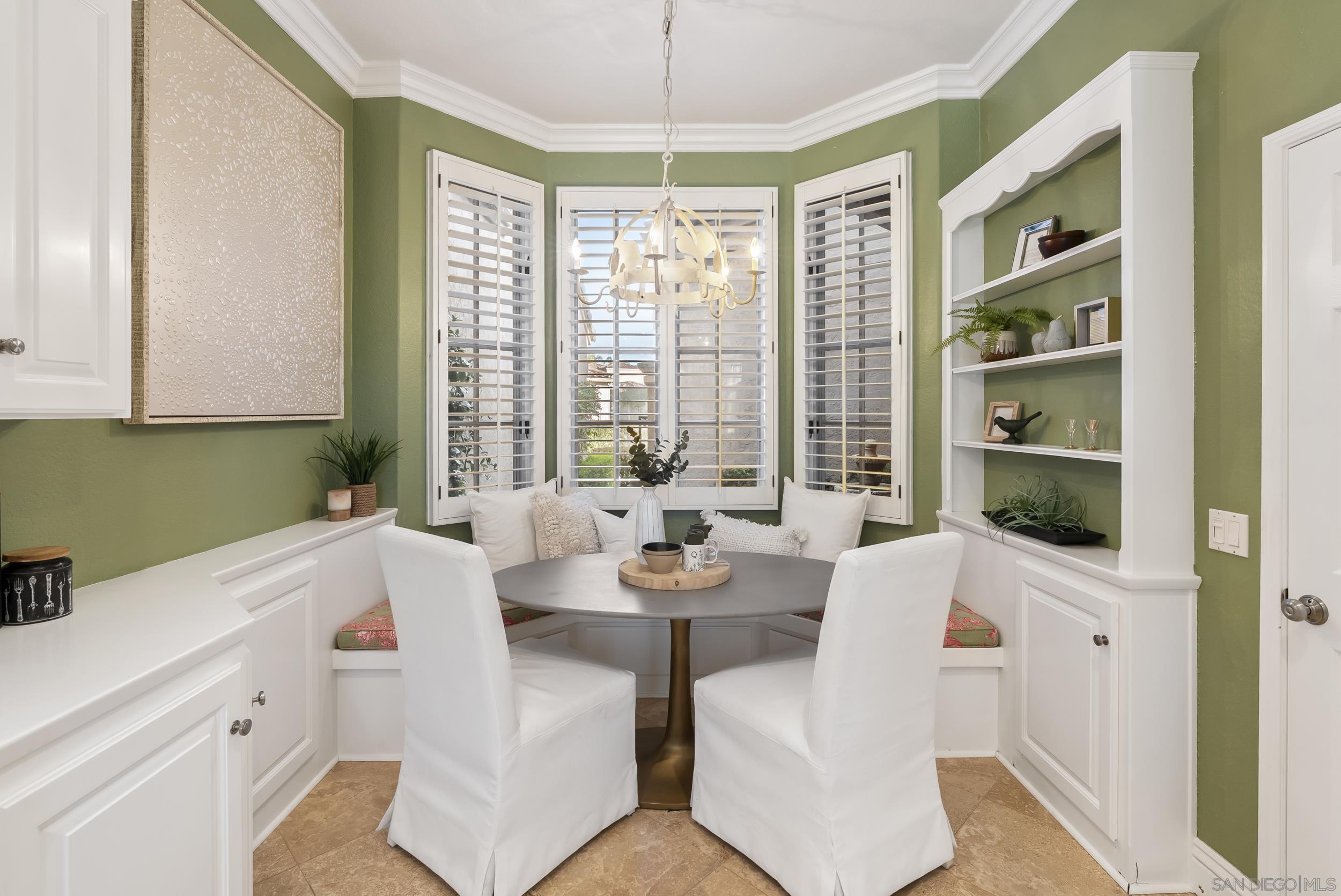 Detail Gallery Image 14 of 39 For 3774  Paseo Vista Famosa, Rancho Santa Fe,  CA 92091 - 3 Beds | 2/1 Baths