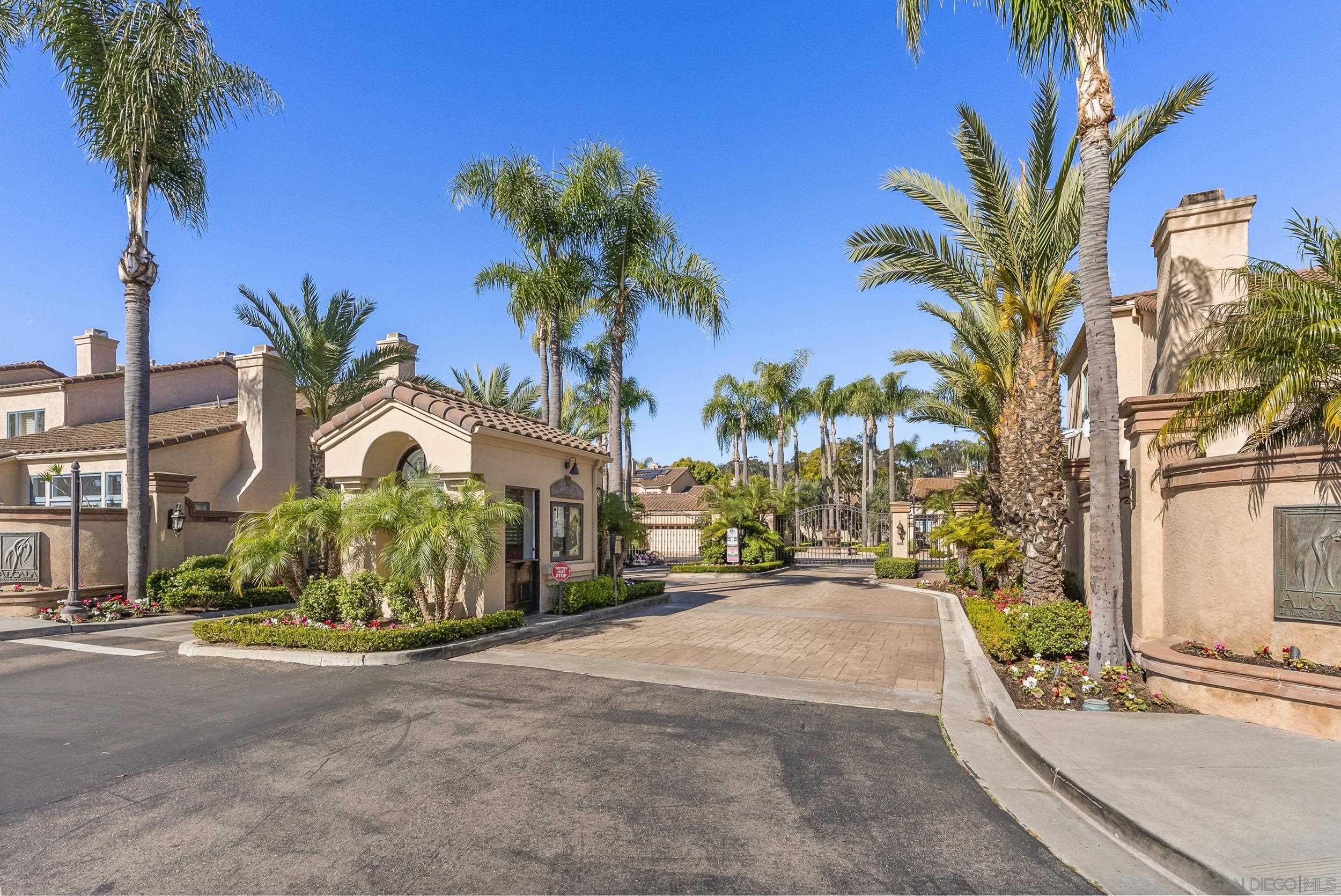 Detail Gallery Image 34 of 39 For 3774  Paseo Vista Famosa, Rancho Santa Fe,  CA 92091 - 3 Beds | 2/1 Baths