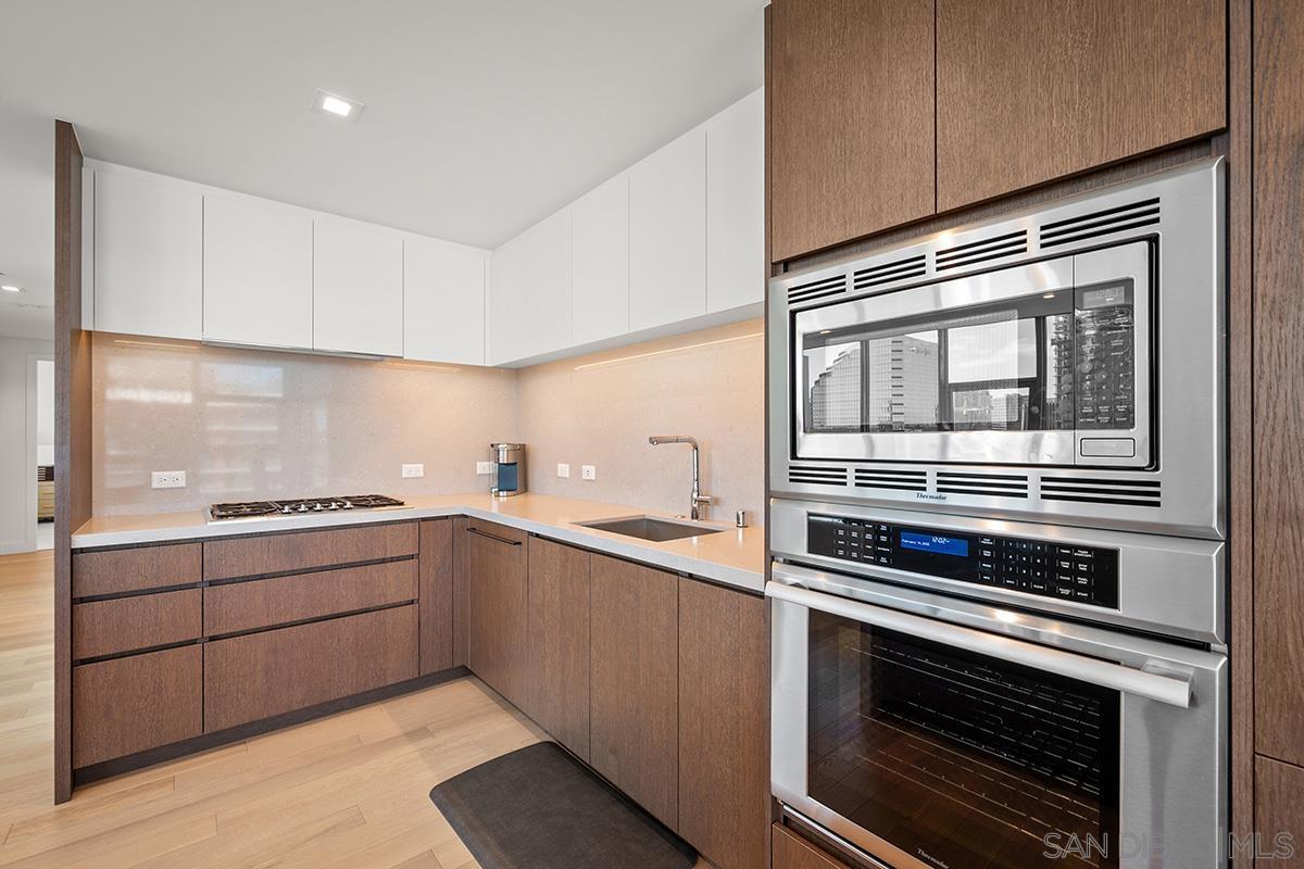 Detail Gallery Image 10 of 74 For 1388  Kettner Blvd  2304, San Diego,  CA 92101 - 2 Beds | 2 Baths