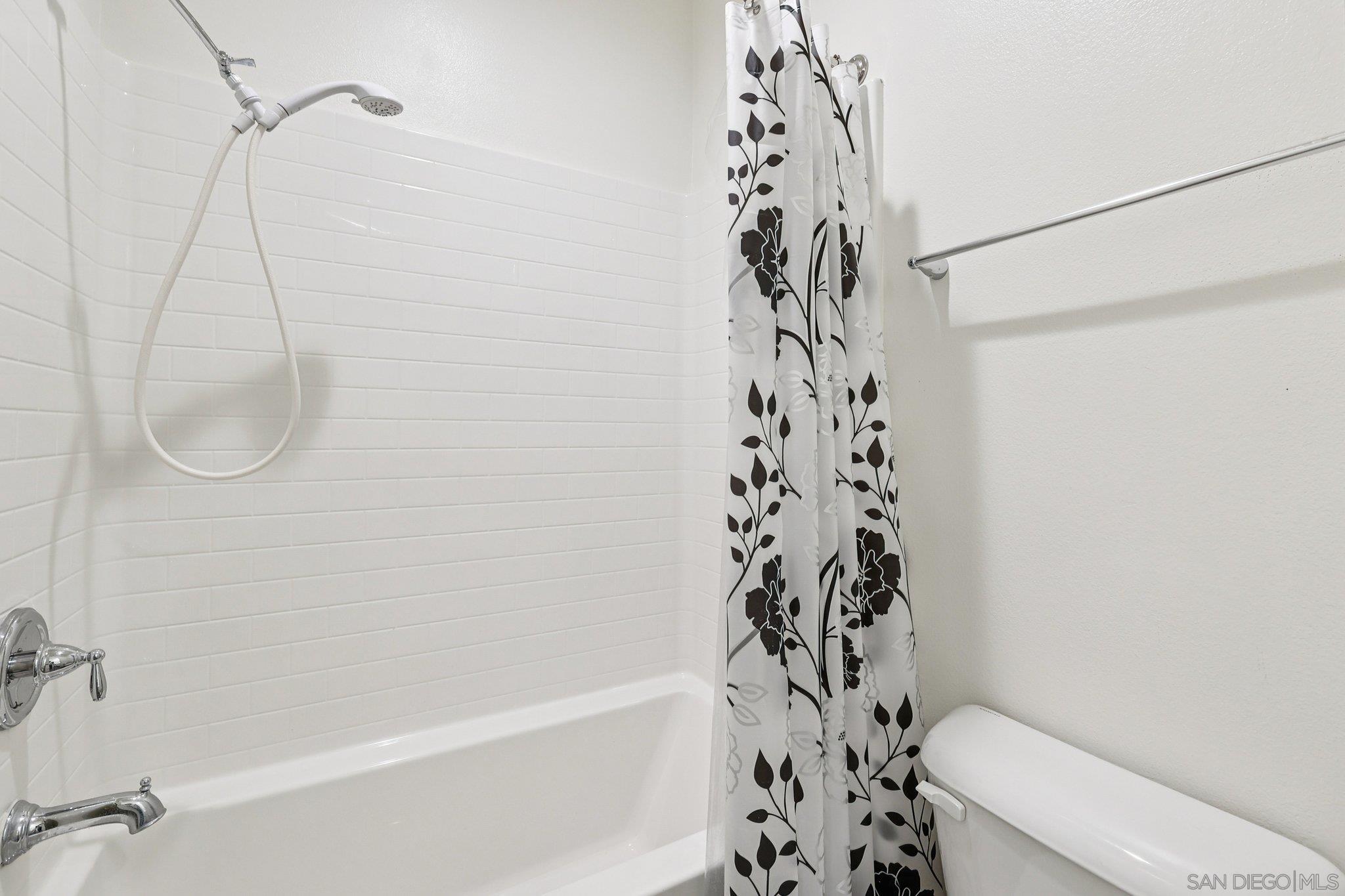 Detail Gallery Image 26 of 62 For 502  Surfbird Ln, Imperial Beach,  CA 91932 - 3 Beds | 2/1 Baths