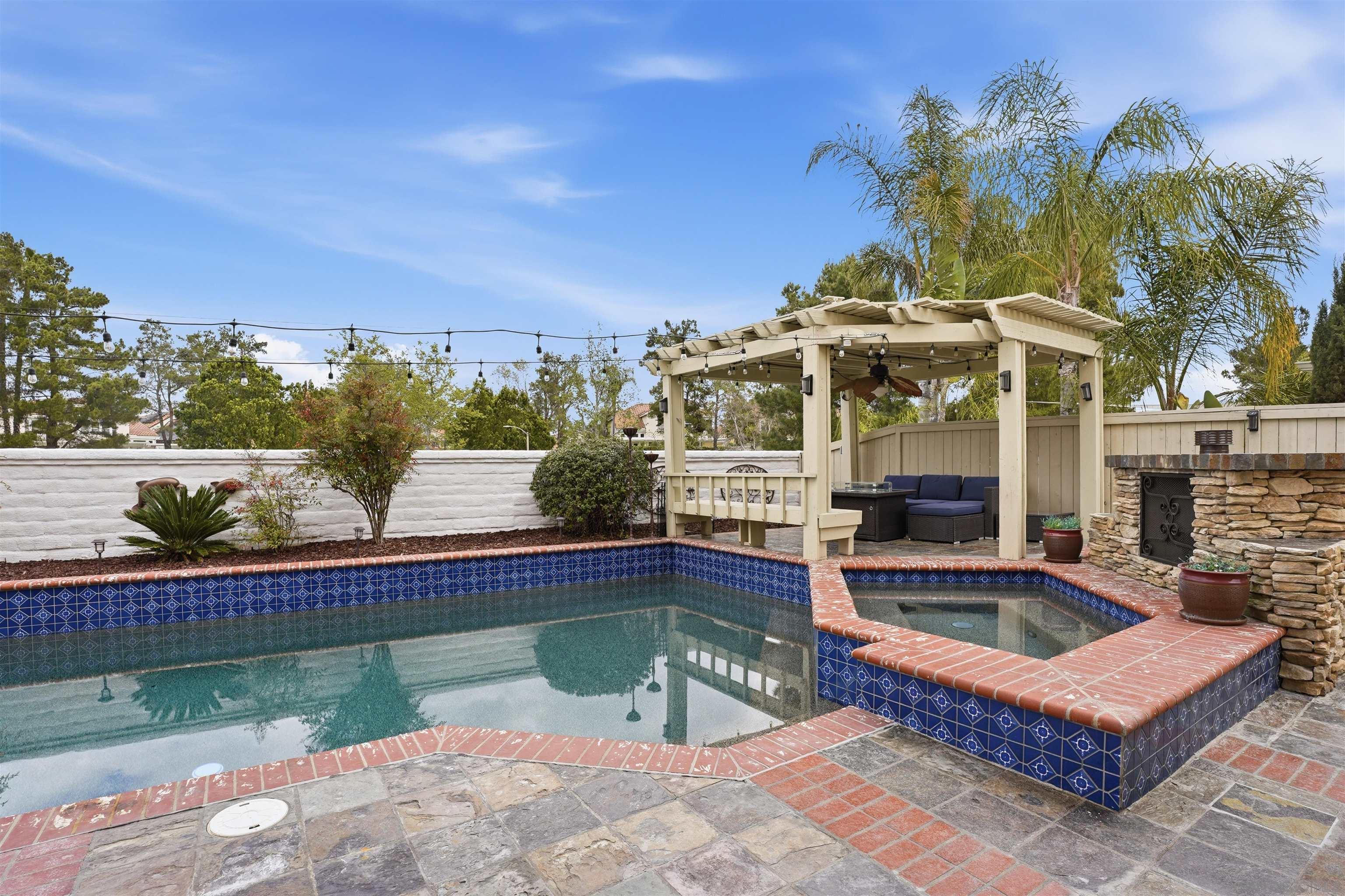 Detail Gallery Image 11 of 36 For 45754  Corte Lerma, Temecula,  CA 92592 - 5 Beds | 2/1 Baths