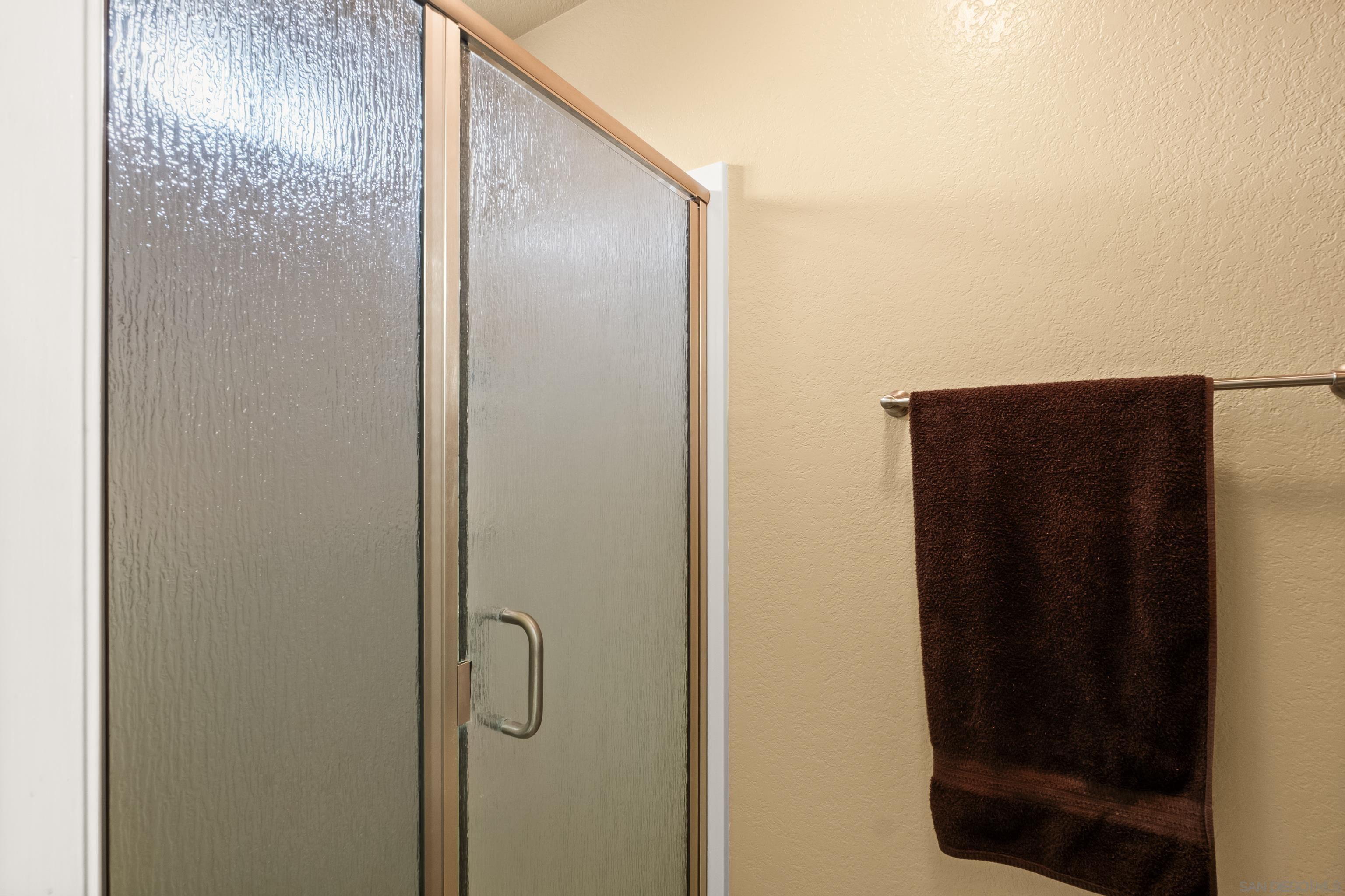 Detail Gallery Image 13 of 35 For 3759  Cherrystone Street, Oceanside,  CA 92058 - 4 Beds | 2 Baths