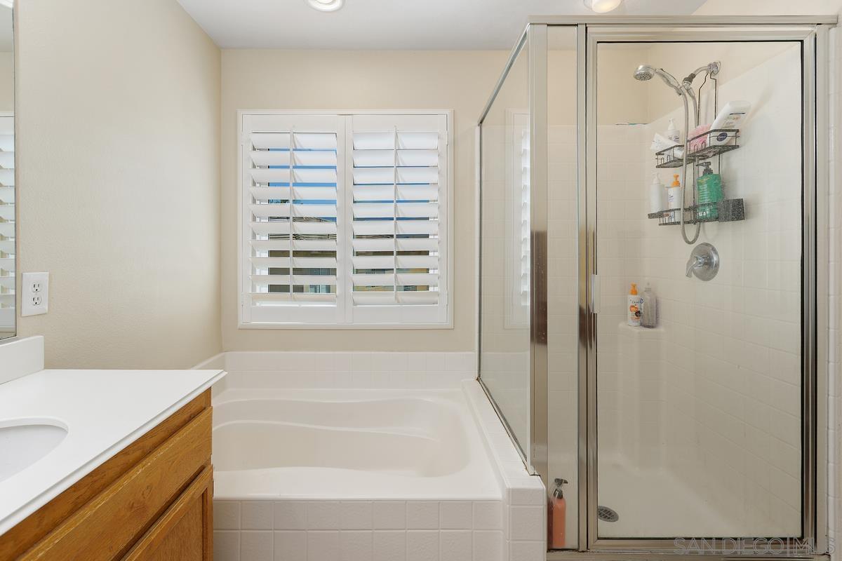 Detail Gallery Image 17 of 23 For 32849  Charmes Ct, Temecula,  CA 92592 - 3 Beds | 2/1 Baths