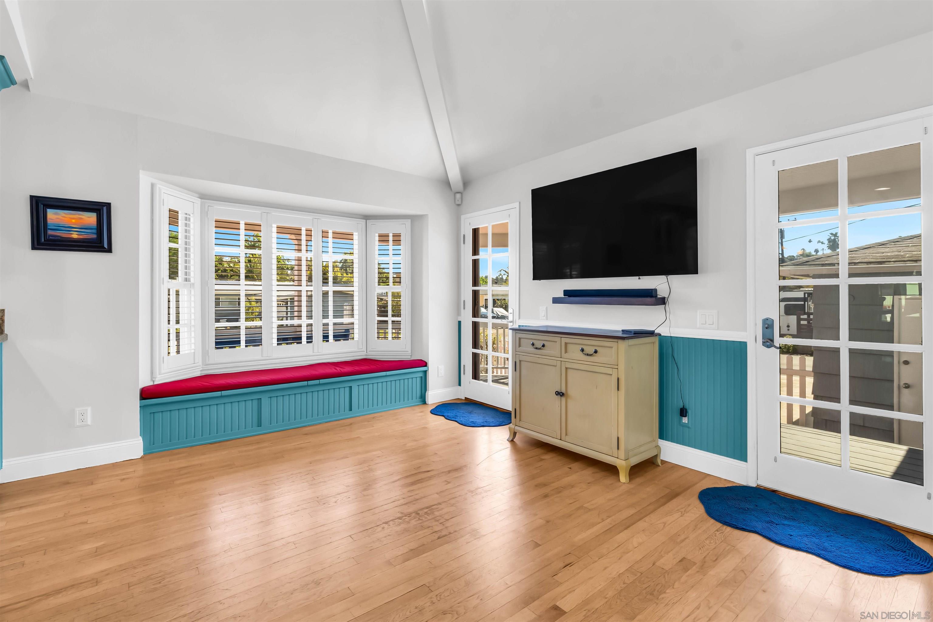 Detail Gallery Image 11 of 35 For 4894  Garfield St, La Mesa,  CA 91941 - 3 Beds | 3 Baths