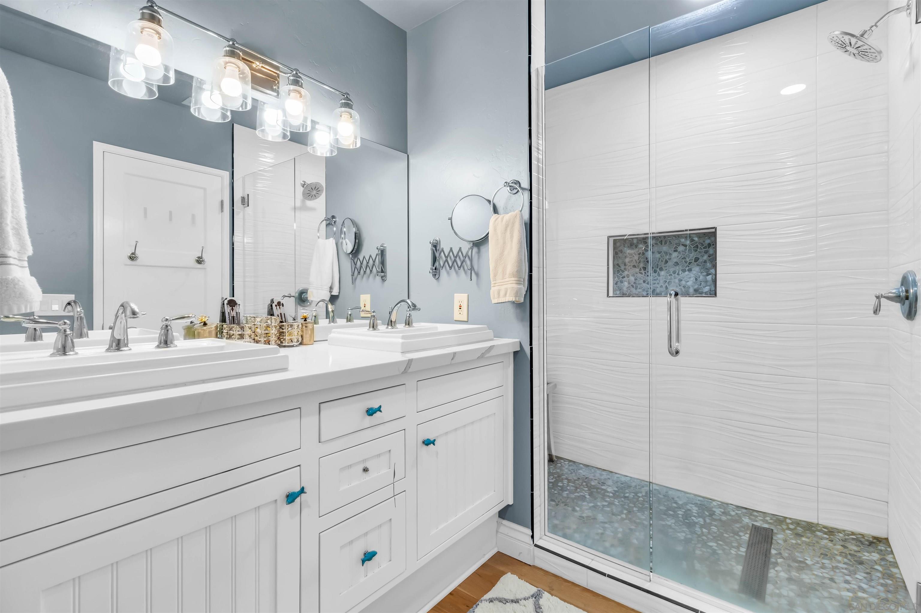 Detail Gallery Image 16 of 35 For 4894  Garfield St, La Mesa,  CA 91941 - 3 Beds | 3 Baths