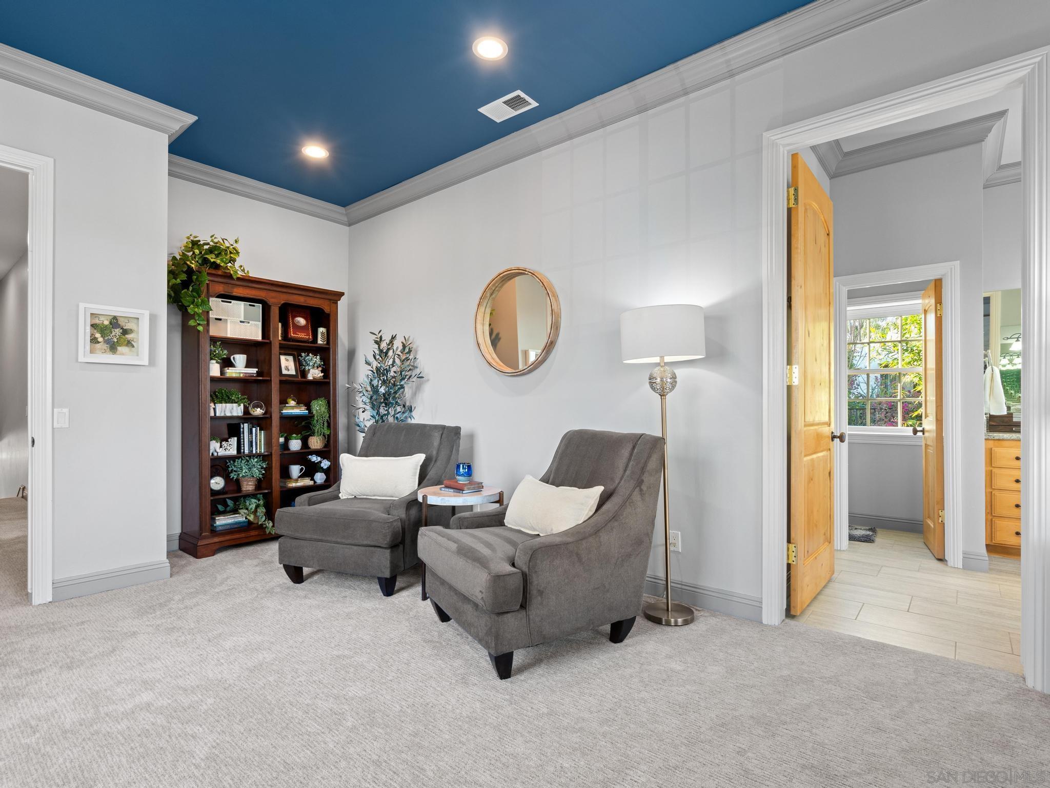 Detail Gallery Image 15 of 43 For 2624  Puebla Street, Escondido,  CA 92025 - 6 Beds | 5 Baths