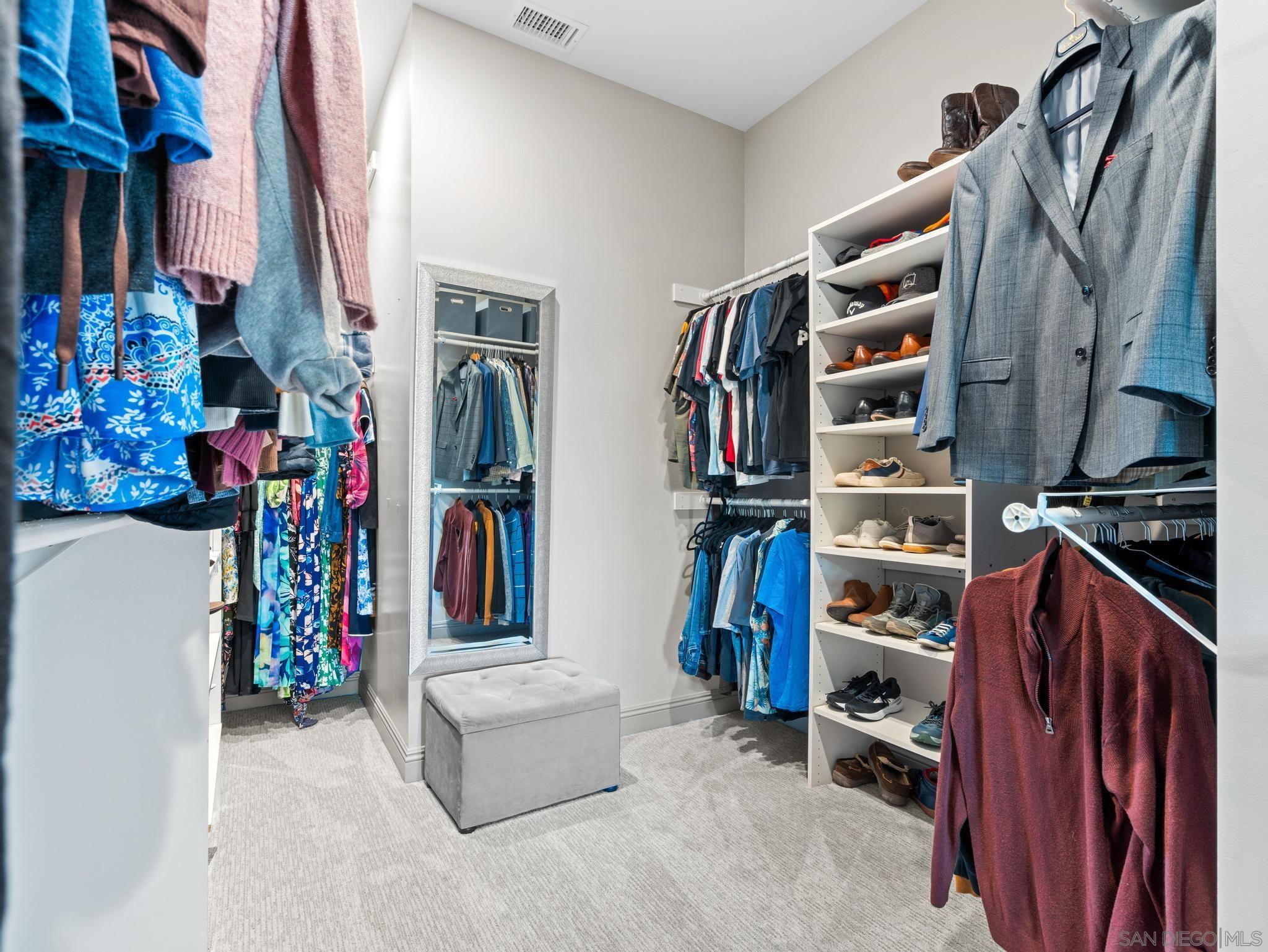 Detail Gallery Image 19 of 43 For 2624  Puebla Street, Escondido,  CA 92025 - 6 Beds | 5 Baths