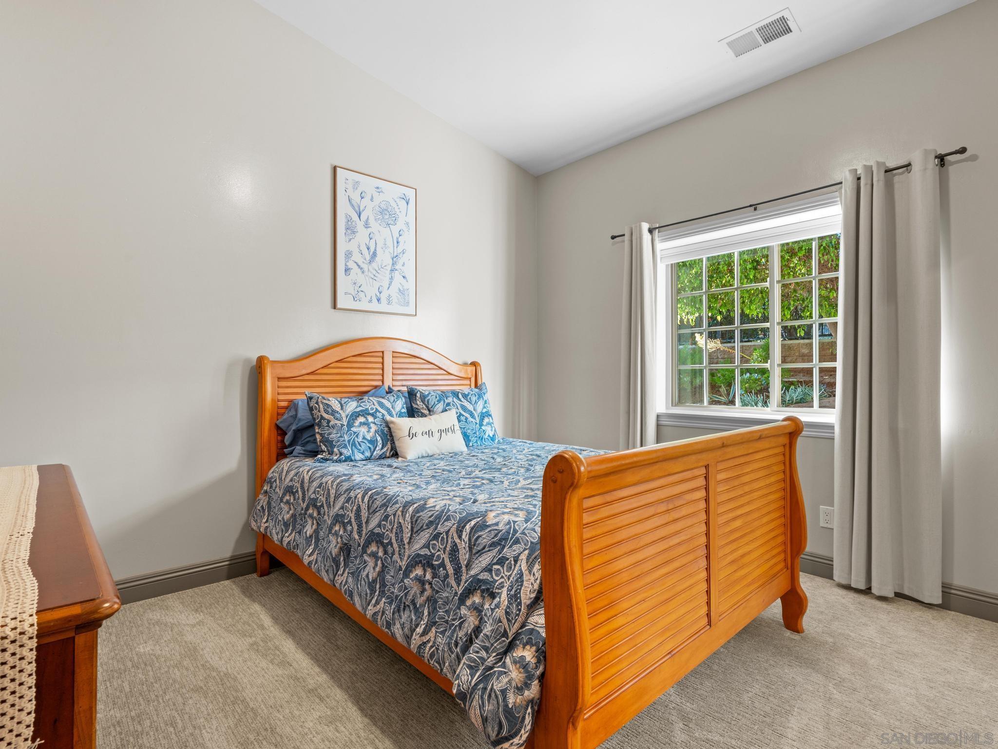 Detail Gallery Image 24 of 43 For 2624  Puebla Street, Escondido,  CA 92025 - 6 Beds | 5 Baths