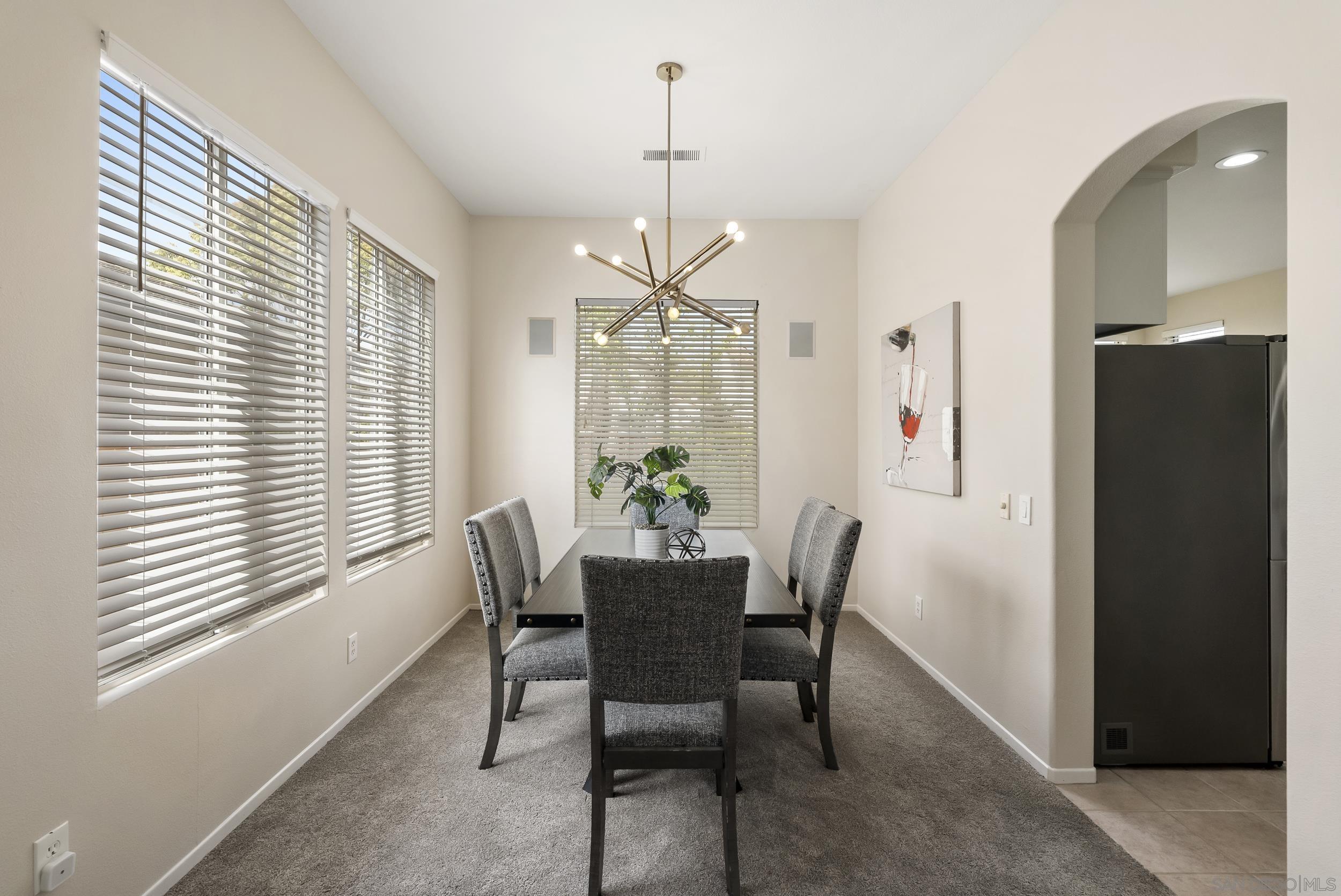 Detail Gallery Image 14 of 58 For 2609  Saddleback St, Chula Vista,  CA 91914 - 5 Beds | 3 Baths