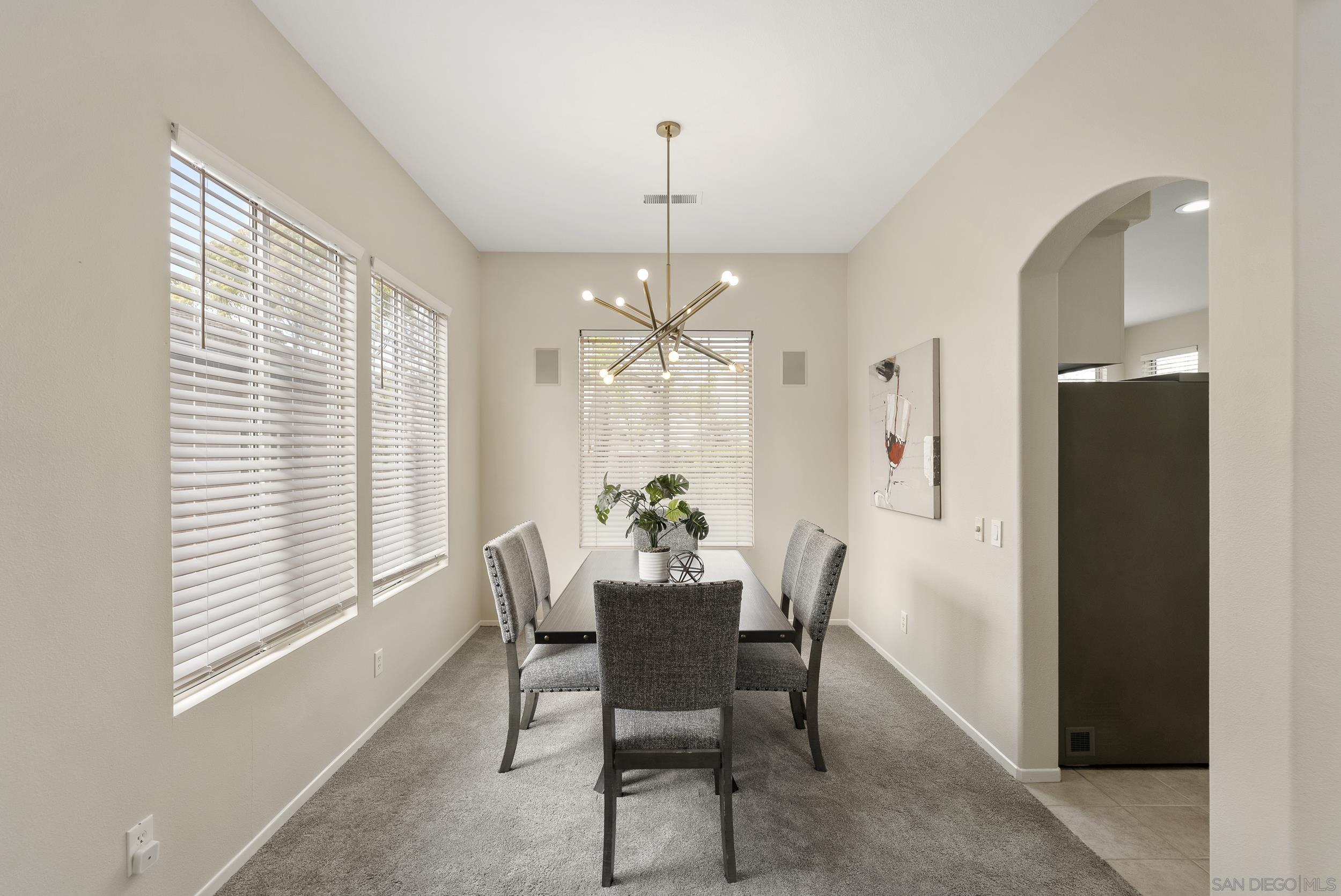 Detail Gallery Image 17 of 58 For 2609  Saddleback St, Chula Vista,  CA 91914 - 5 Beds | 3 Baths