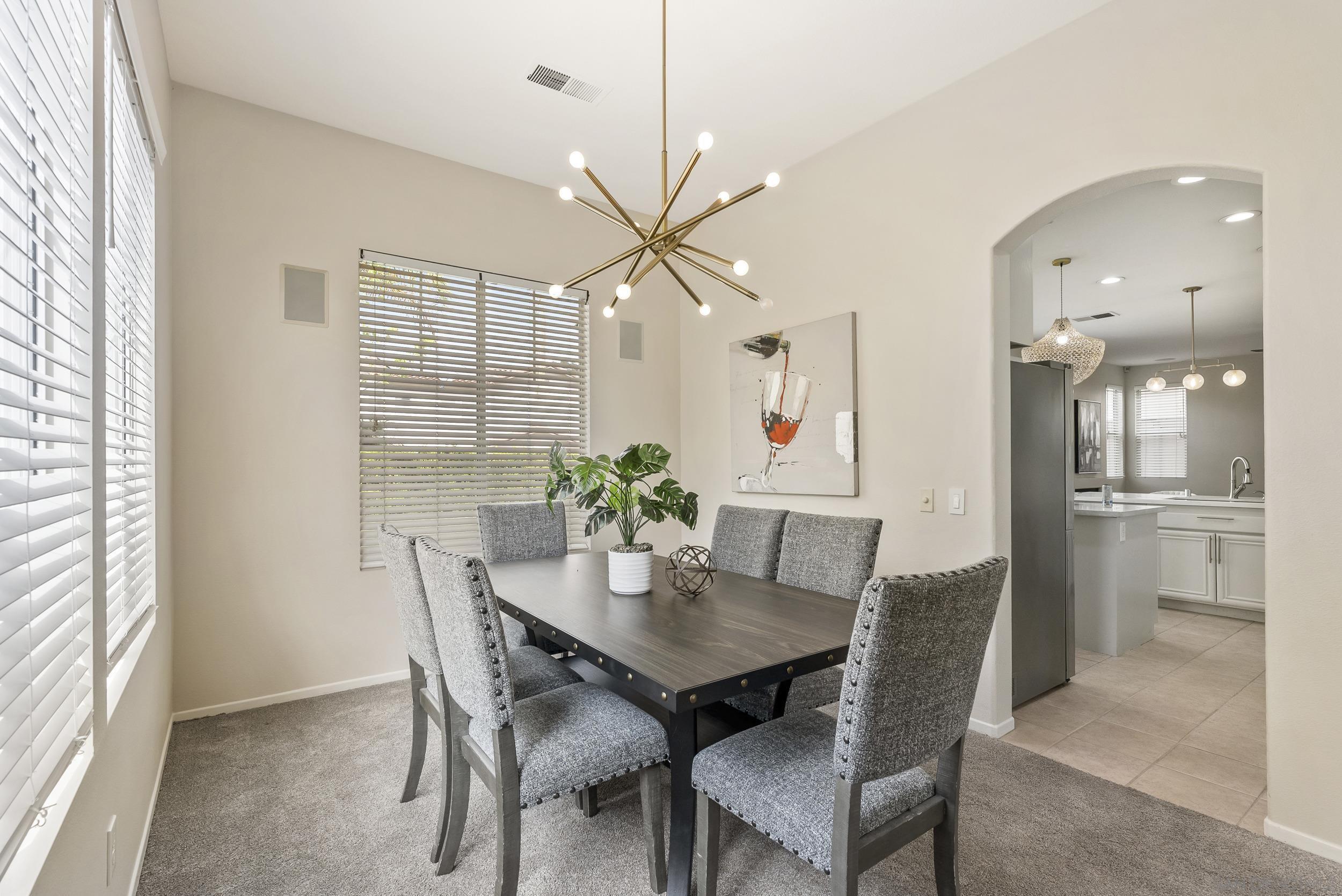 Detail Gallery Image 7 of 58 For 2609  Saddleback St, Chula Vista,  CA 91914 - 5 Beds | 3 Baths