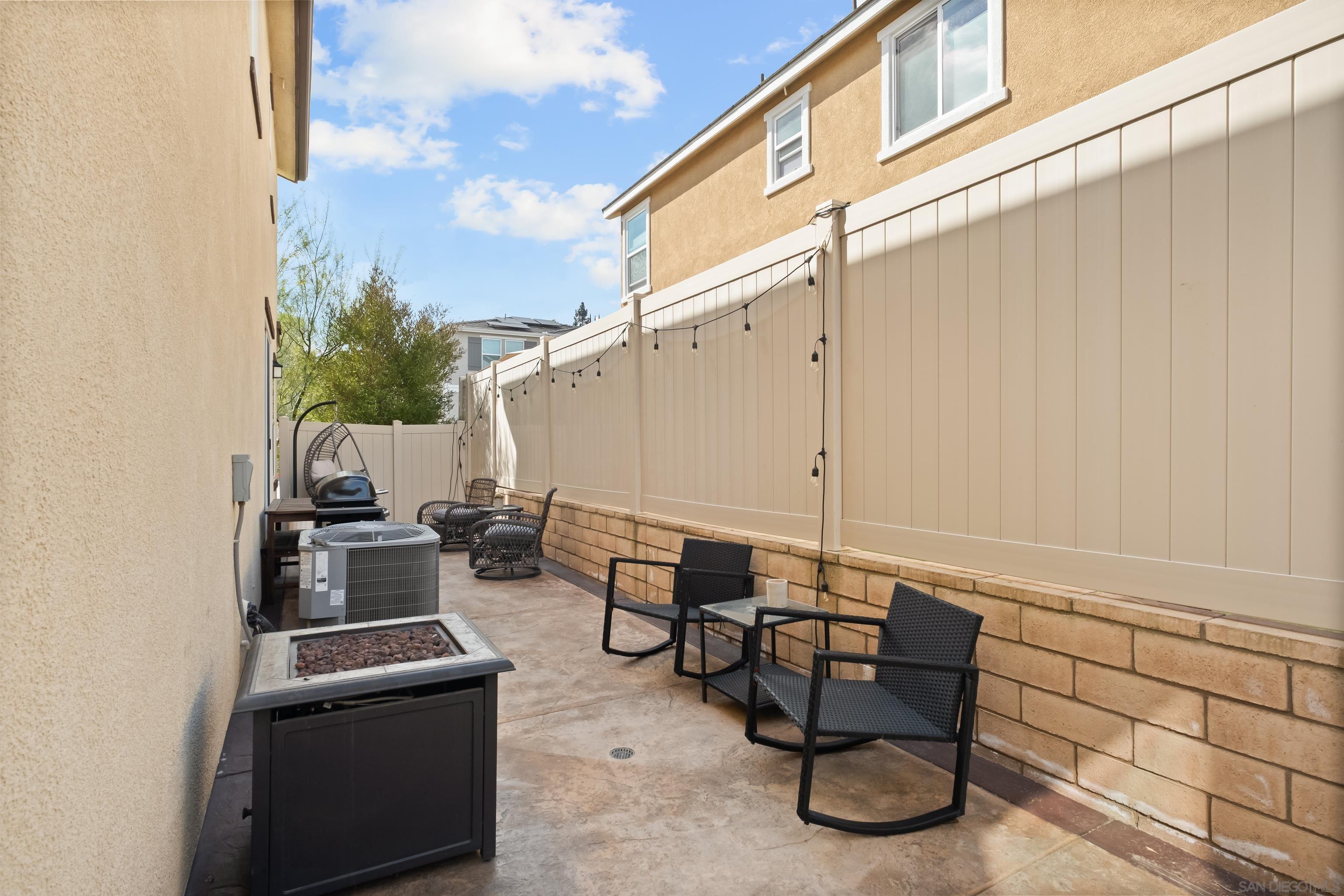 Detail Gallery Image 26 of 38 For 13650  Gray Hawk Way, Valley Center,  CA 92082 - 3 Beds | 2/1 Baths