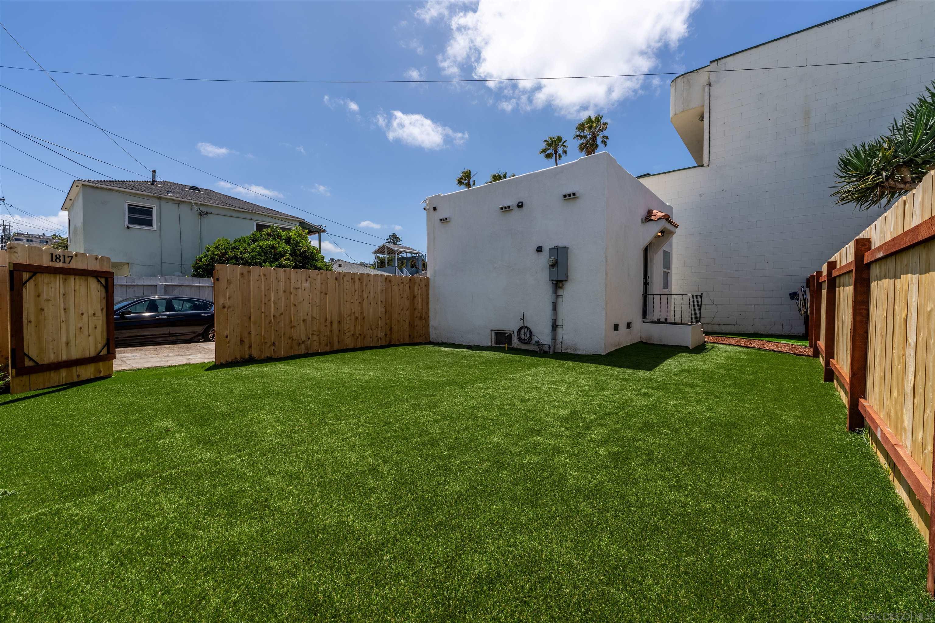 Detail Gallery Image 24 of 27 For 1817-19  Sunset Cliffs Blvd, San Diego,  CA 92107 - – Beds | – Baths