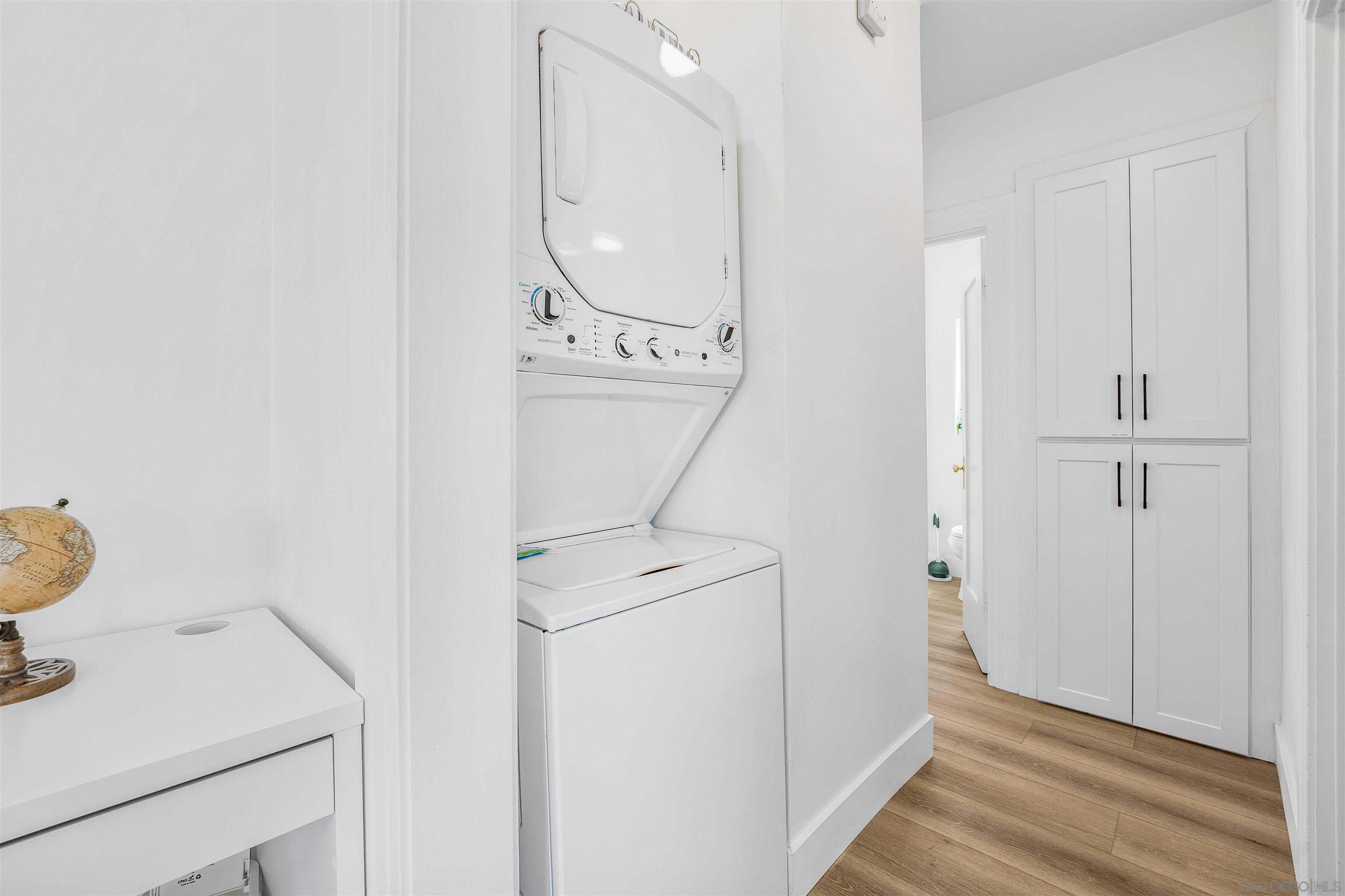 Detail Gallery Image 6 of 27 For 1817-19  Sunset Cliffs Blvd, San Diego,  CA 92107 - – Beds | – Baths