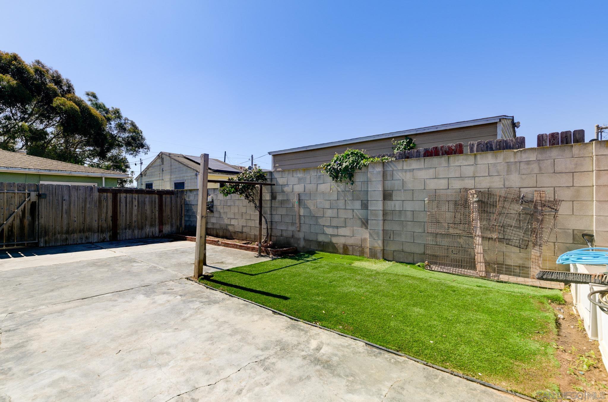 Detail Gallery Image 15 of 31 For 1328  Buena St, Oceanside,  CA 92058 - – Beds | – Baths