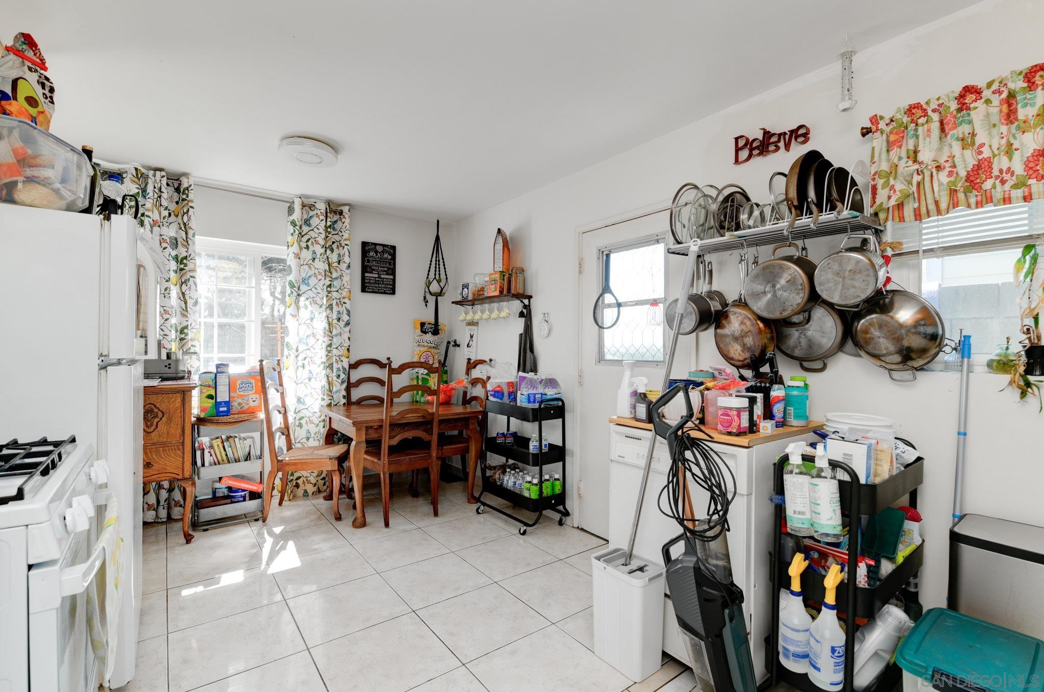 Detail Gallery Image 23 of 31 For 1328  Buena St, Oceanside,  CA 92058 - – Beds | – Baths