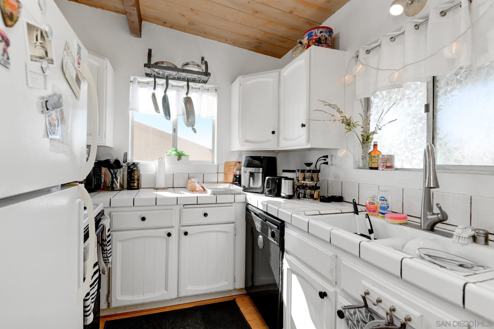 Detail Gallery Image 26 of 46 For 221-23  Ardys Pl, Vista,  CA 92084 - – Beds | – Baths