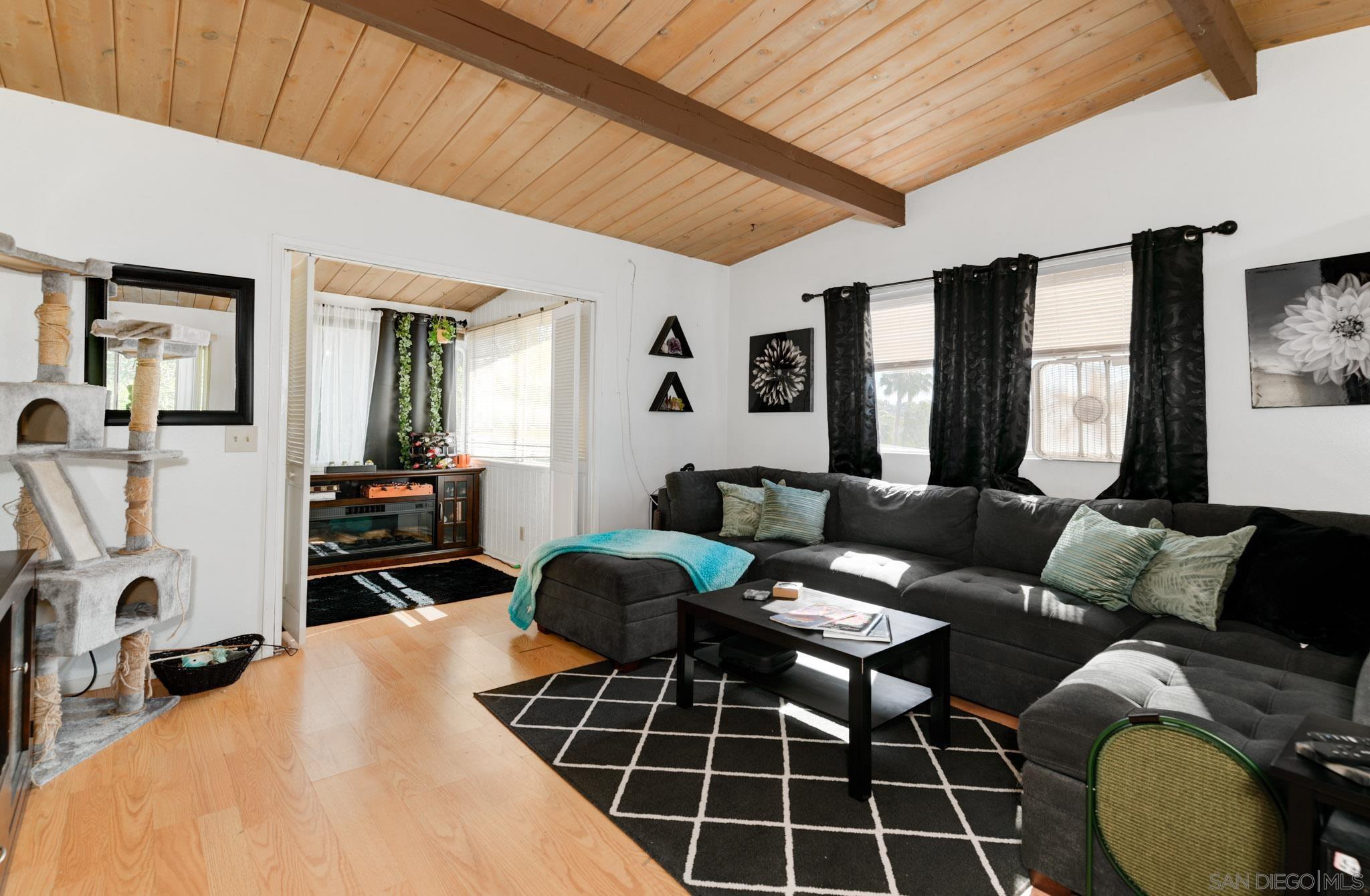 Detail Gallery Image 28 of 46 For 221-23  Ardys Pl, Vista,  CA 92084 - – Beds | – Baths