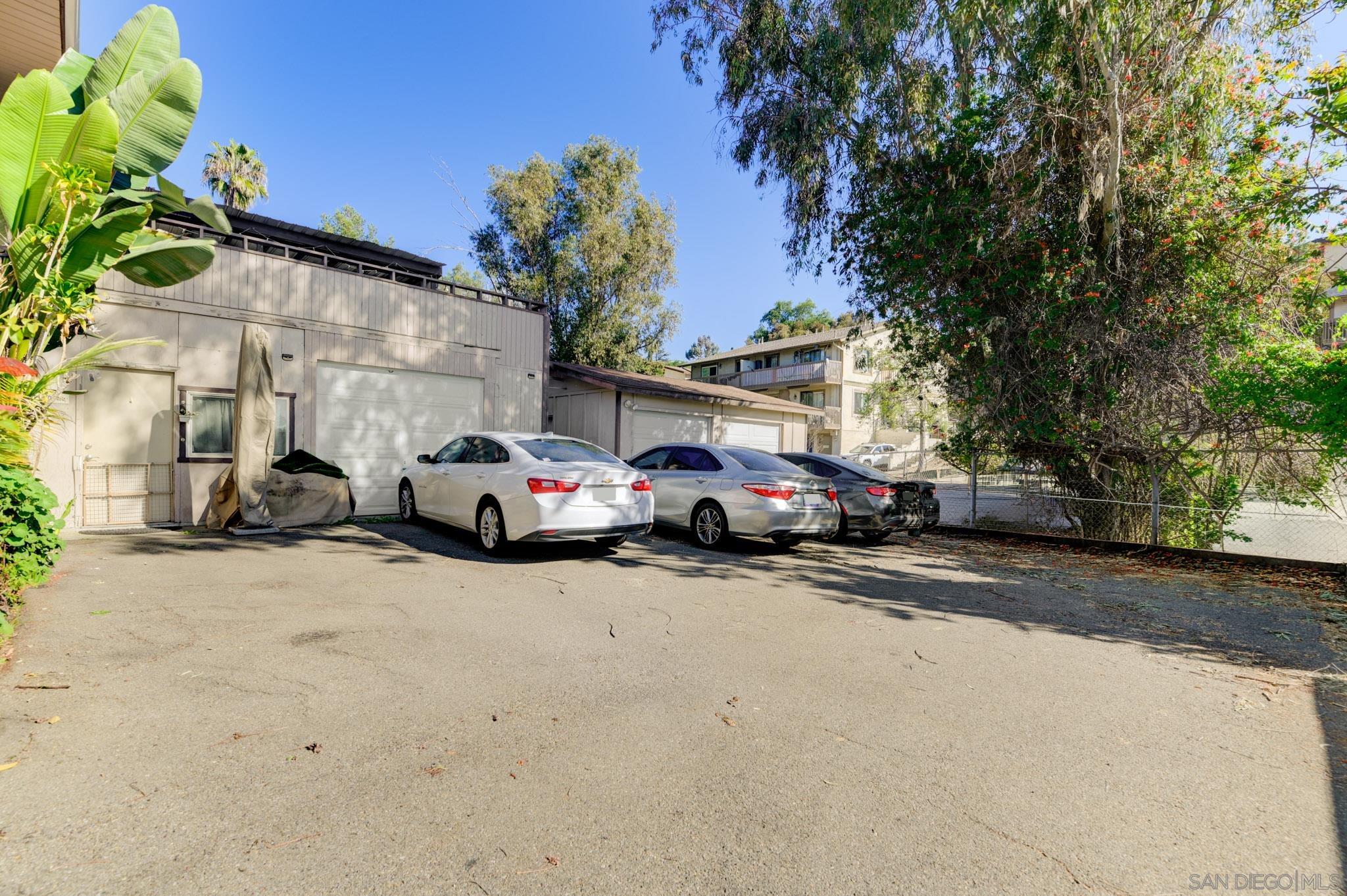 Detail Gallery Image 42 of 46 For 221-23  Ardys Pl, Vista,  CA 92084 - – Beds | – Baths