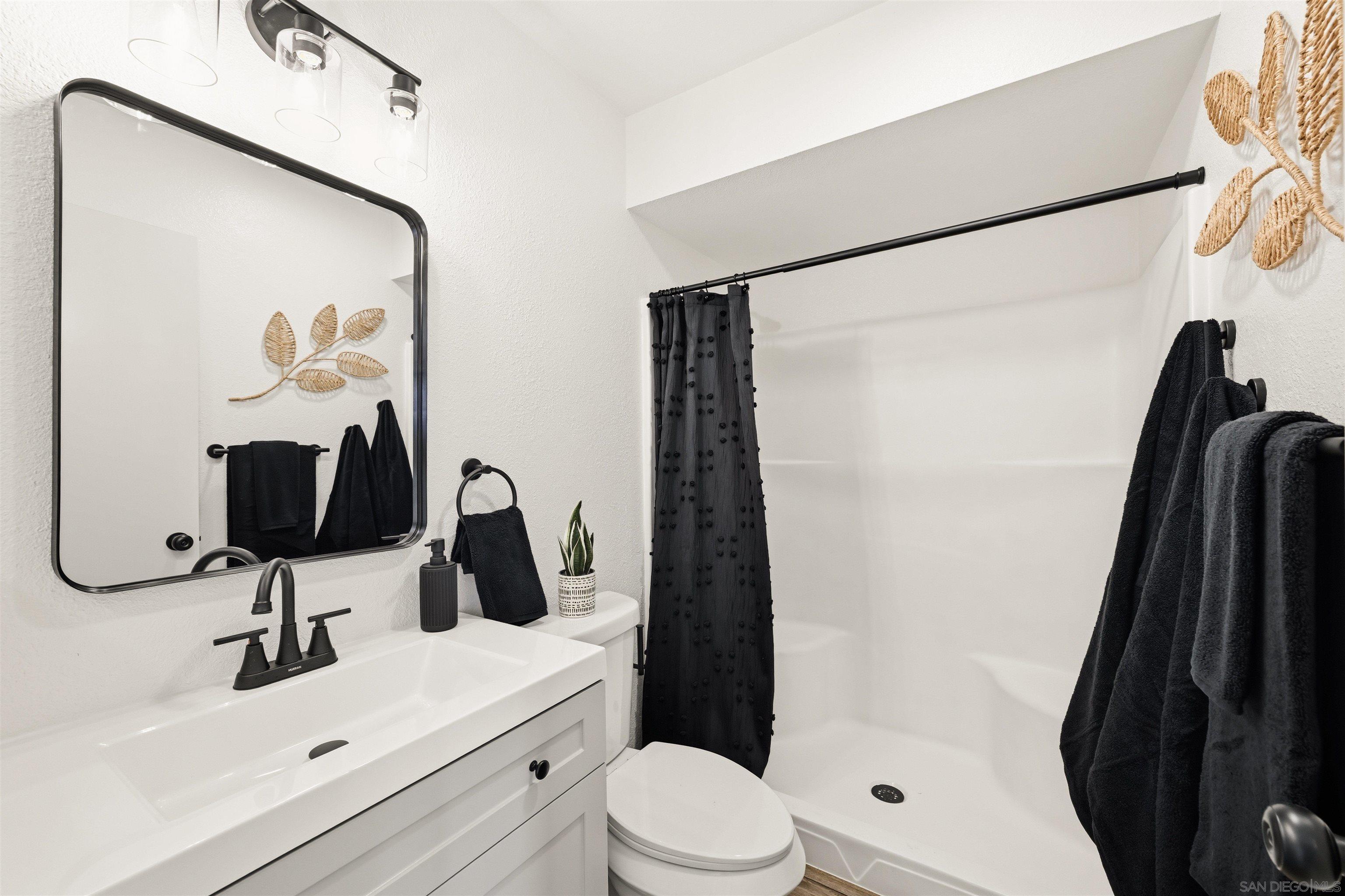 Detail Gallery Image 17 of 27 For 10219  Kerrigan St, Santee,  CA 92071 - 3 Beds | 2 Baths