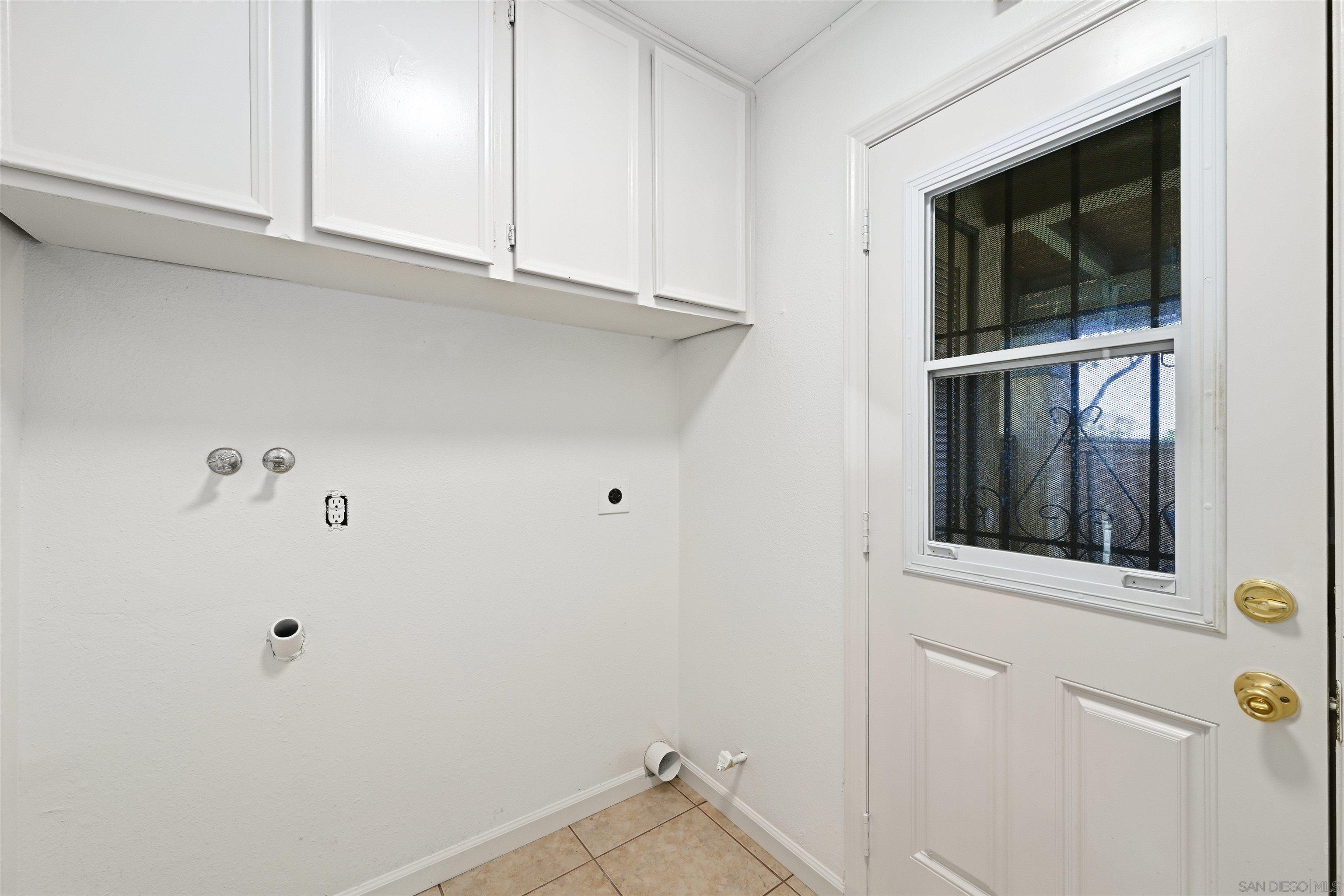 Detail Gallery Image 19 of 27 For 10219  Kerrigan St, Santee,  CA 92071 - 3 Beds | 2 Baths