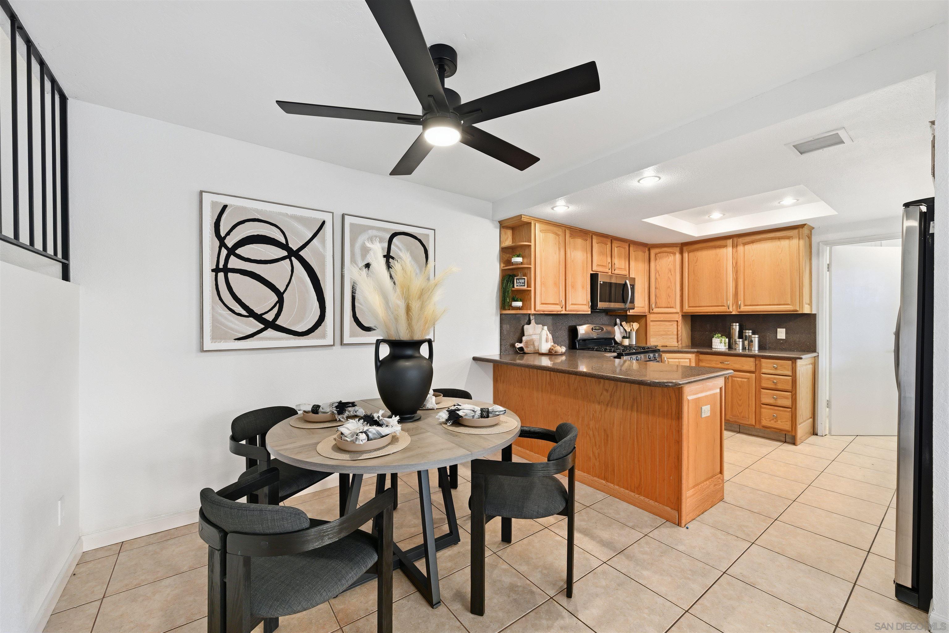 Detail Gallery Image 10 of 27 For 10219  Kerrigan St, Santee,  CA 92071 - 3 Beds | 2 Baths