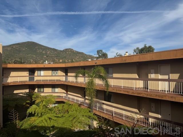 Front Image Thumbnail for SD260005868