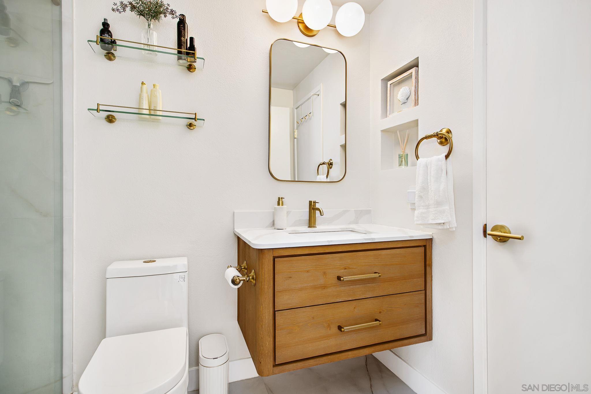 Detail Gallery Image 15 of 22 For 7813  Starling Dr, San Diego,  CA 92123 - 2 Beds | 1 Baths