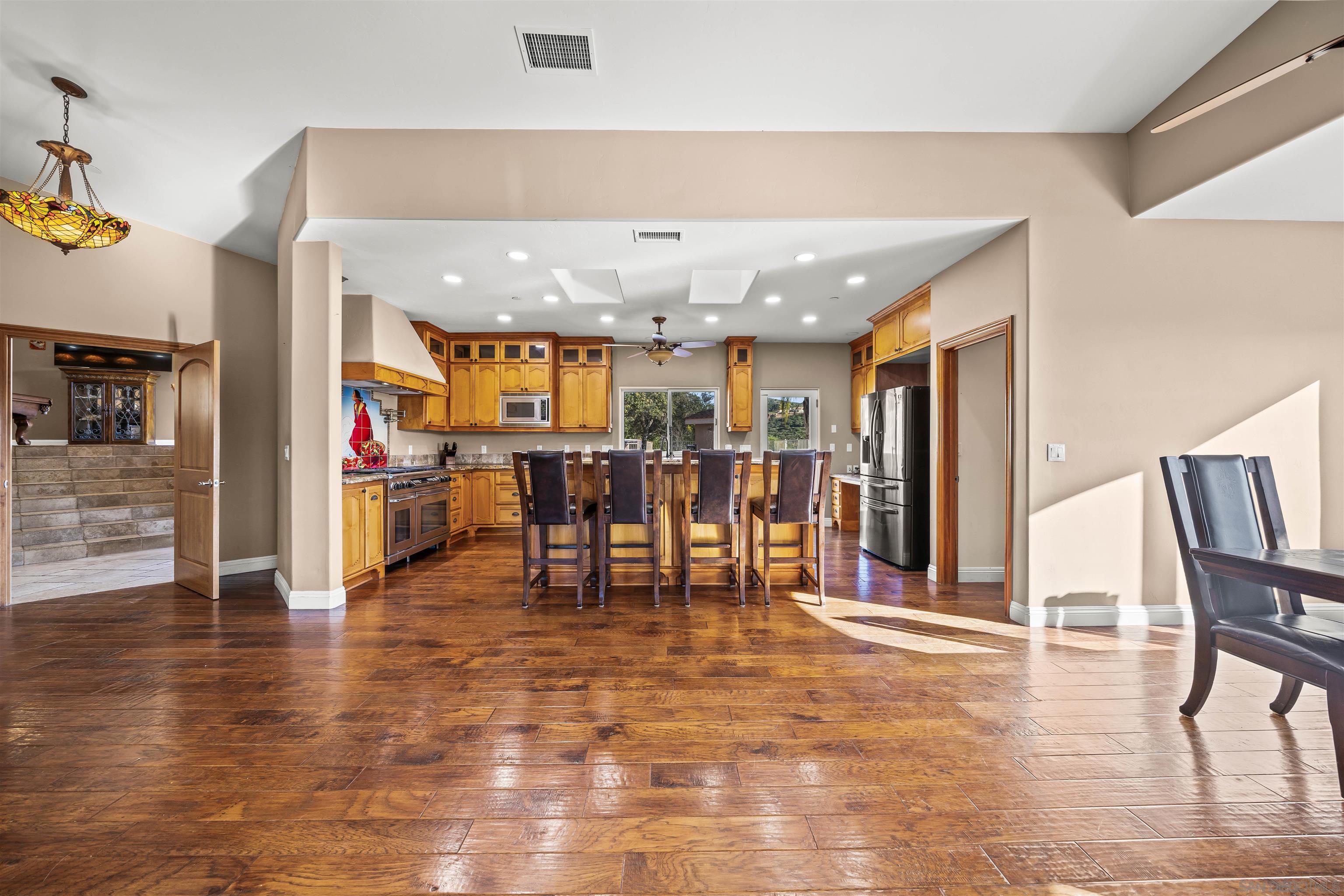 Detail Gallery Image 16 of 72 For 16951  Old Coach Rd, Poway,  CA 92064 - 5 Beds | 4/2 Baths