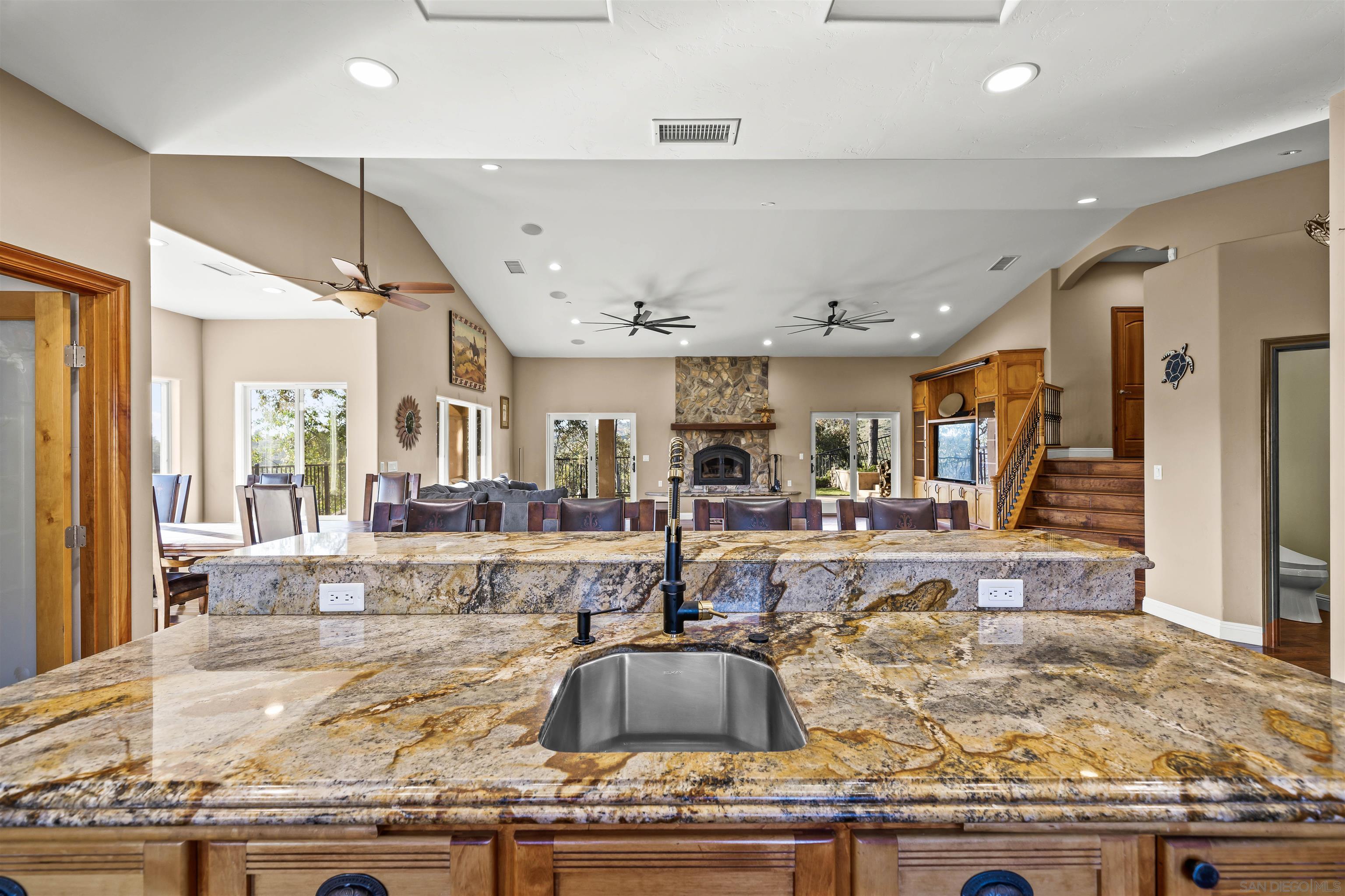 Detail Gallery Image 32 of 72 For 16951  Old Coach Rd, Poway,  CA 92064 - 5 Beds | 4/2 Baths