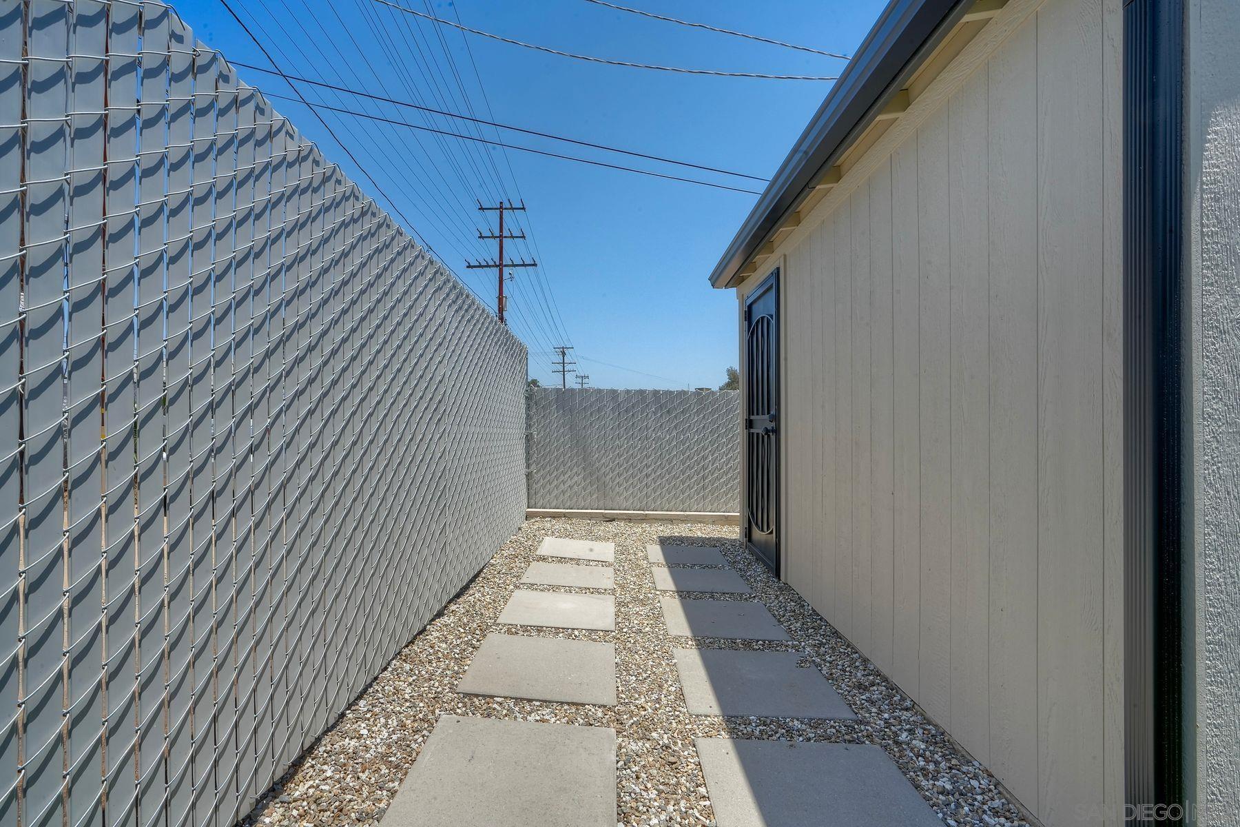 Detail Gallery Image 21 of 47 For 1045  Main, Ramona,  CA 92065 - – Beds | – Baths