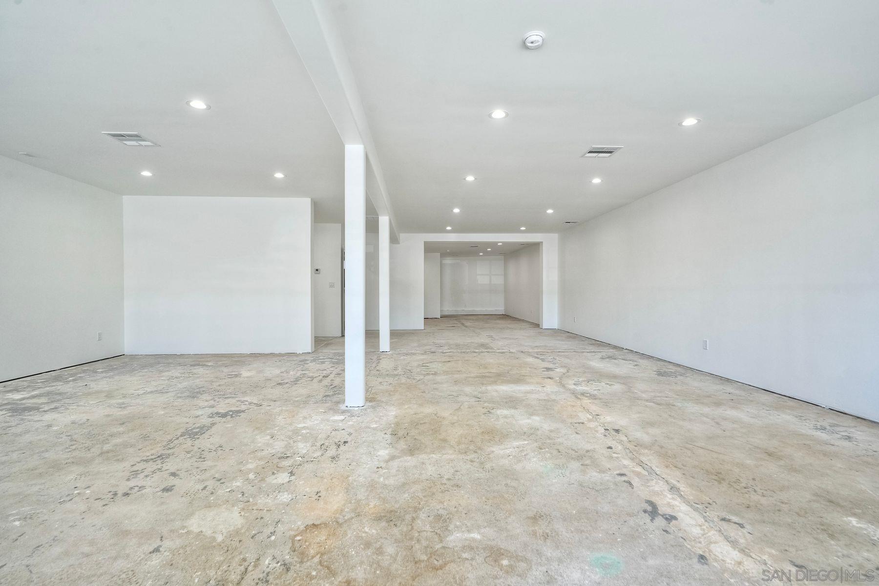 Detail Gallery Image 31 of 47 For 1045  Main, Ramona,  CA 92065 - – Beds | – Baths