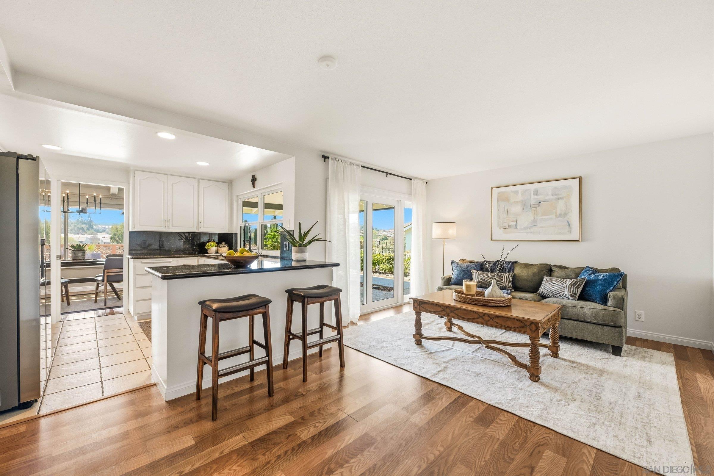 Detail Gallery Image 16 of 40 For 17174  Prado Pl, San Diego,  CA 92128 - 3 Beds | 2 Baths