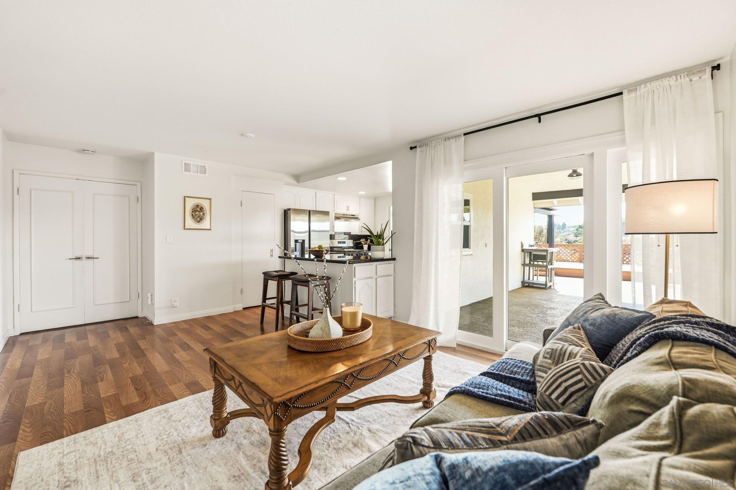 Detail Gallery Image 20 of 40 For 17174  Prado Pl, San Diego,  CA 92128 - 3 Beds | 2 Baths