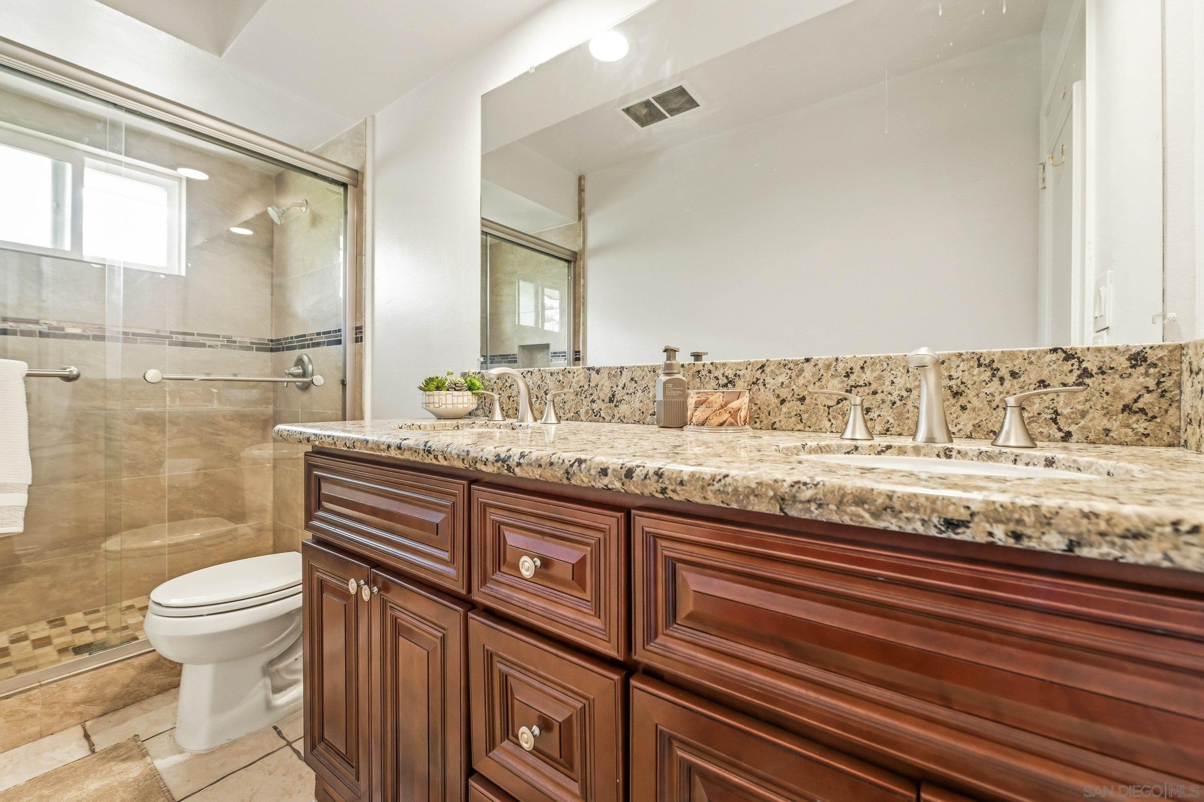 Detail Gallery Image 27 of 40 For 17174  Prado Pl, San Diego,  CA 92128 - 3 Beds | 2 Baths