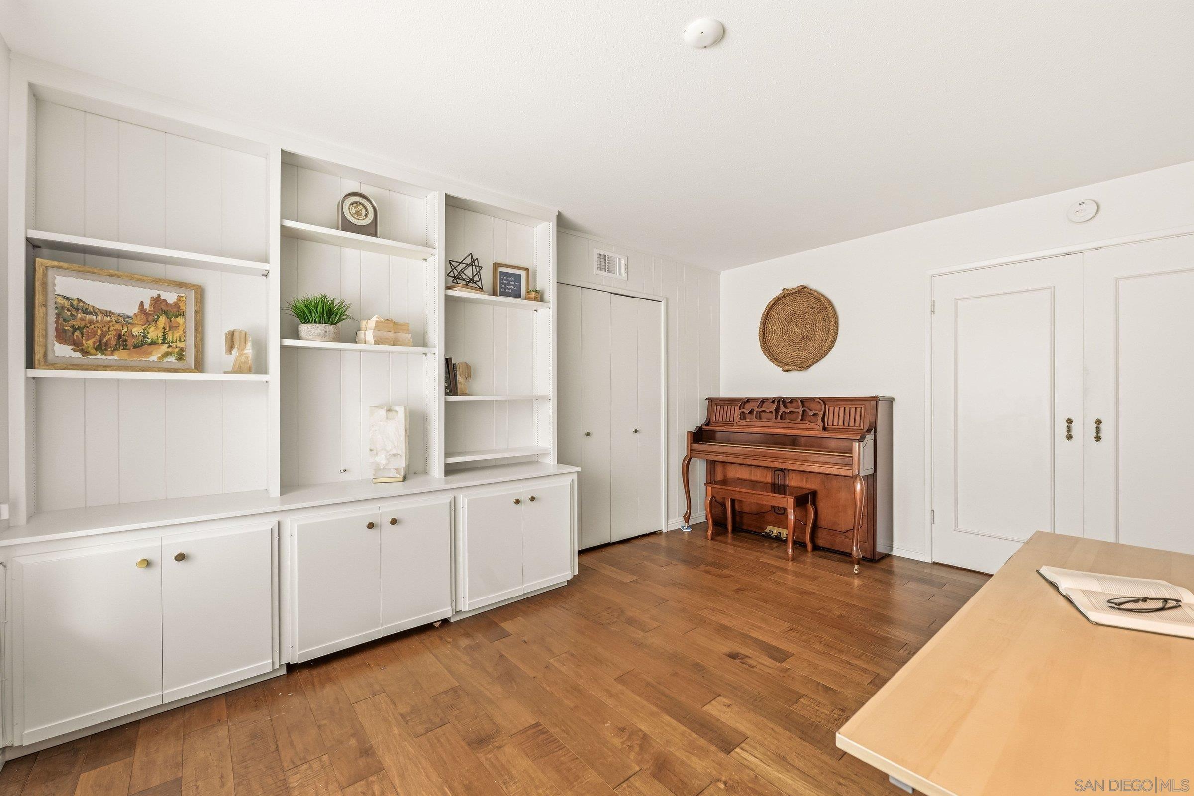 Detail Gallery Image 29 of 40 For 17174  Prado Pl, San Diego,  CA 92128 - 3 Beds | 2 Baths