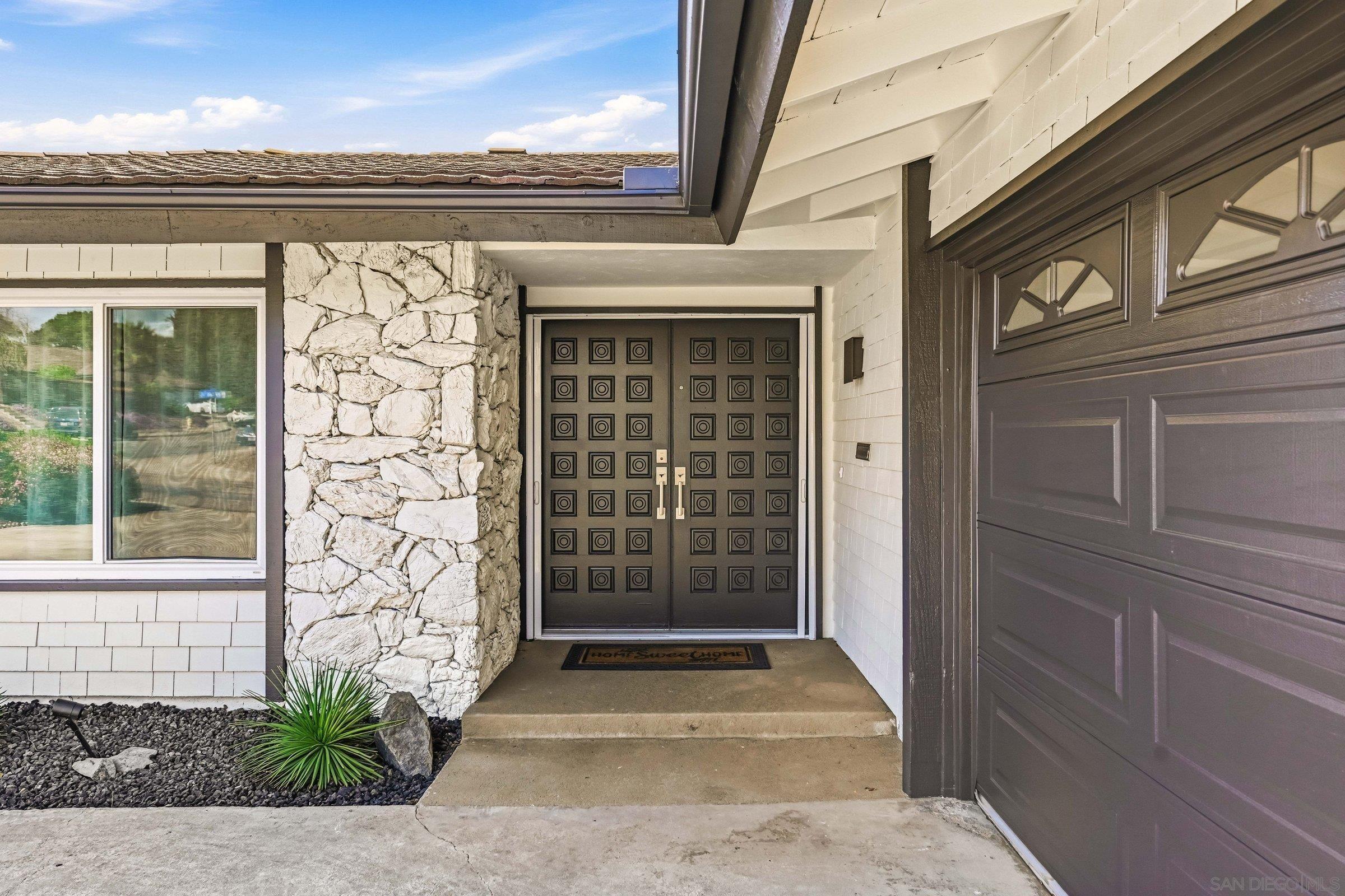 Detail Gallery Image 4 of 40 For 17174  Prado Pl, San Diego,  CA 92128 - 3 Beds | 2 Baths