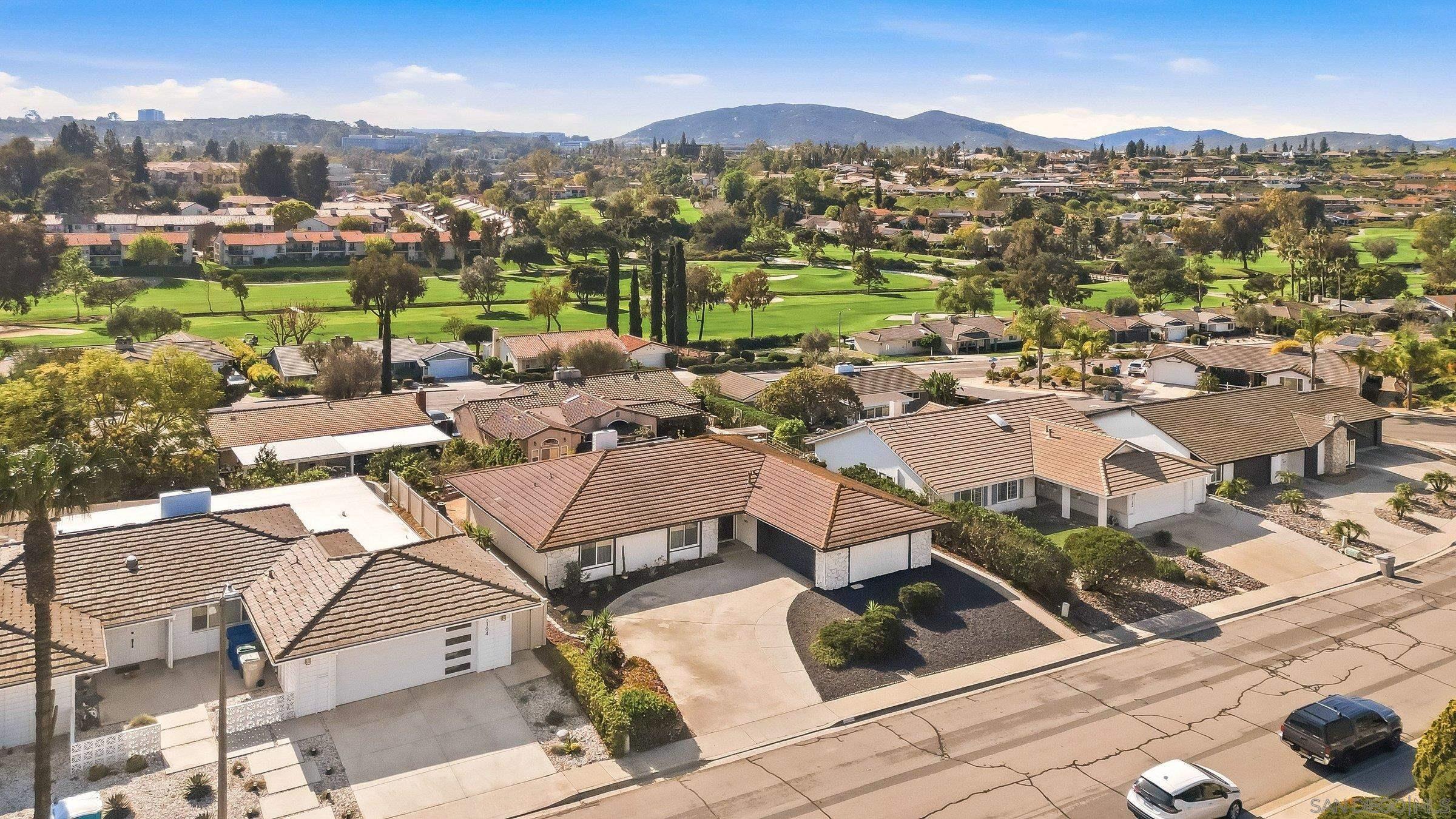 Detail Gallery Image 34 of 40 For 17174  Prado Pl, San Diego,  CA 92128 - 3 Beds | 2 Baths