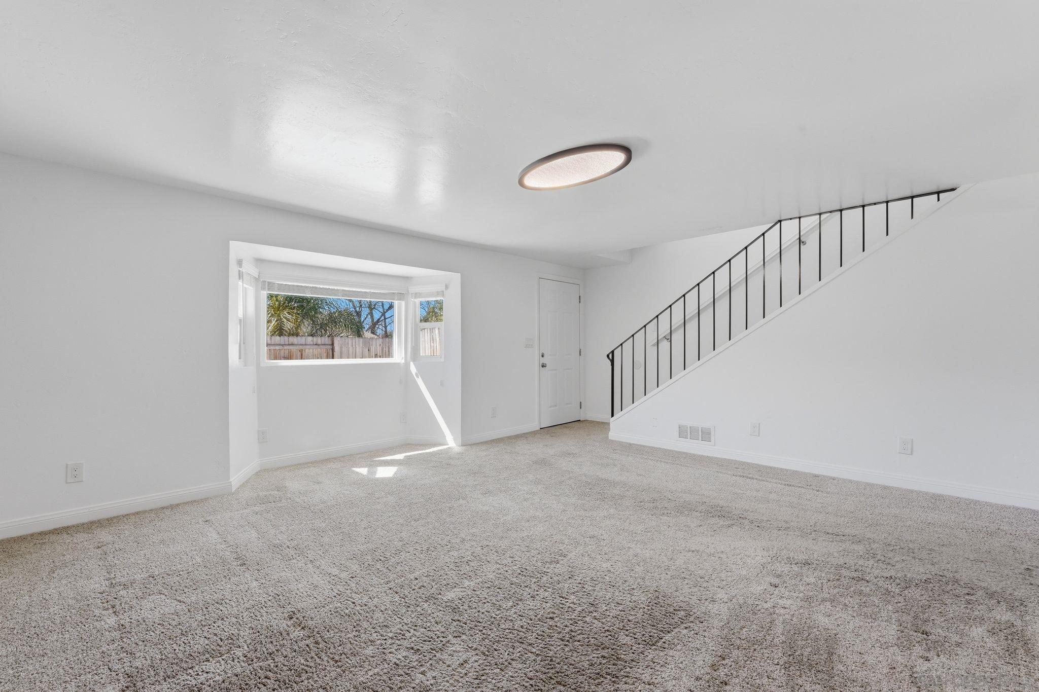 Detail Gallery Image 3 of 30 For 9676  Cypress Vale Dr, Lakeside,  CA 92040 - 4 Beds | 2 Baths