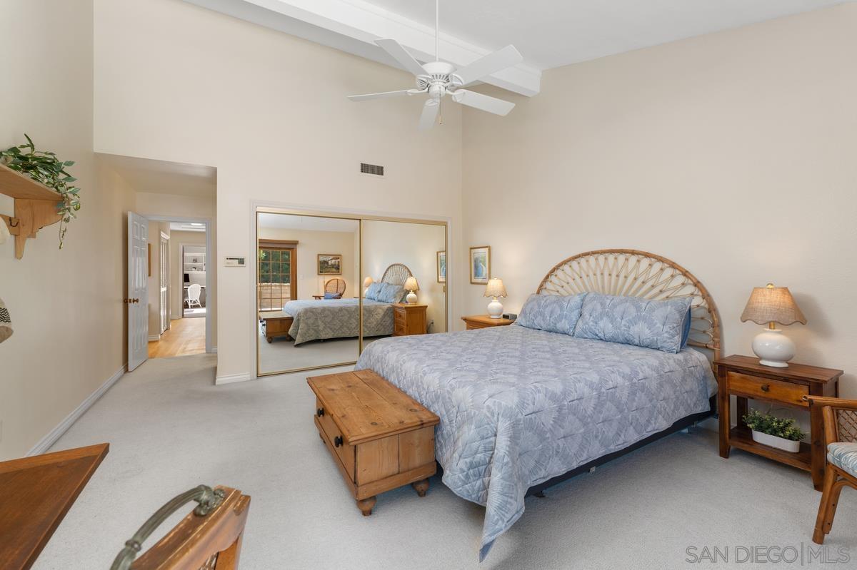 Detail Gallery Image 12 of 37 For 1665  Caminito Aliviado, La Jolla,  CA 92037 - 2 Beds | 2 Baths