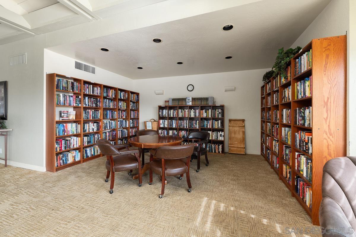 Detail Gallery Image 35 of 37 For 1665  Caminito Aliviado, La Jolla,  CA 92037 - 2 Beds | 2 Baths