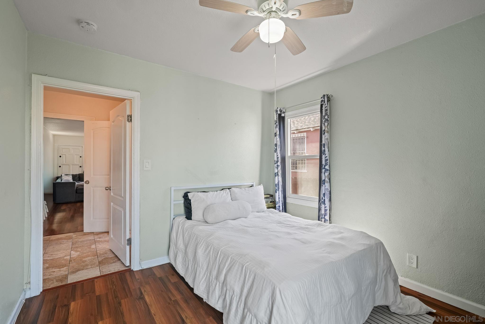 Detail Gallery Image 21 of 33 For 1309  105th Ave, Oakland,  CA 94603 - 3 Beds | 1 Baths